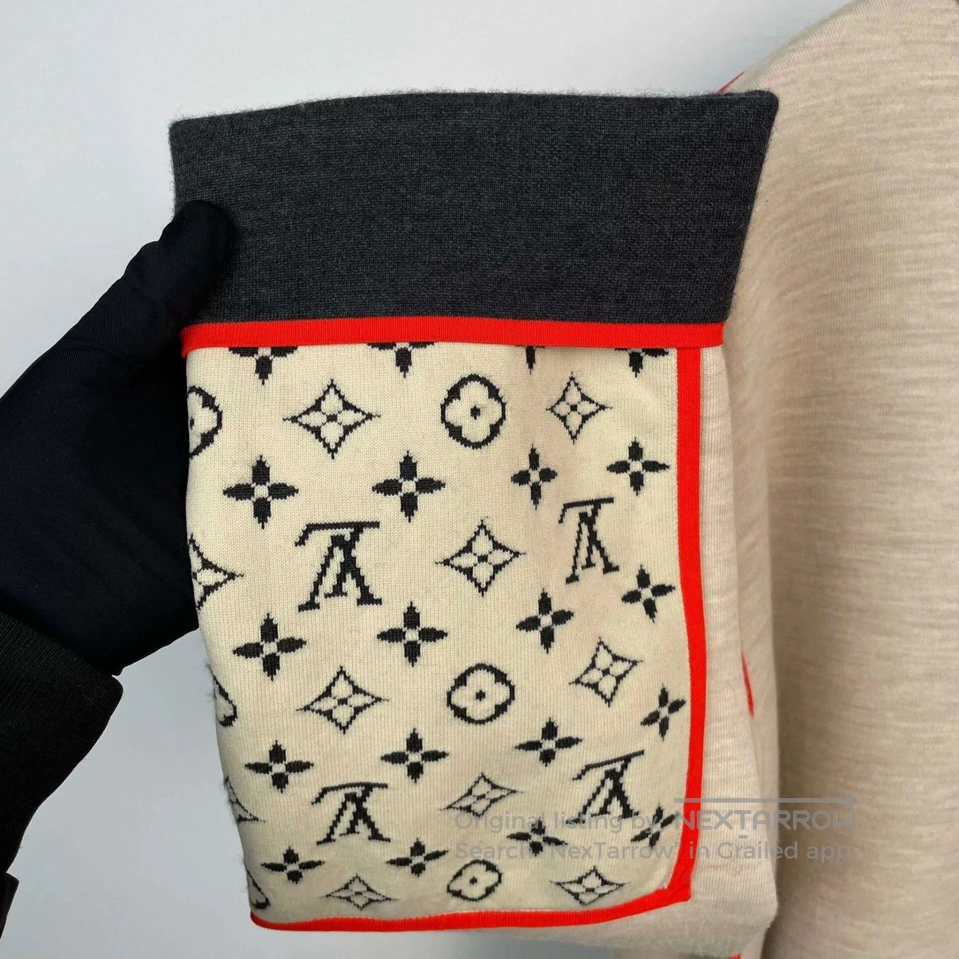 Louis Vuitton Louis Vuitton White Coat. Size US M / EU 48-50 / 2 - 7 Thumbnail