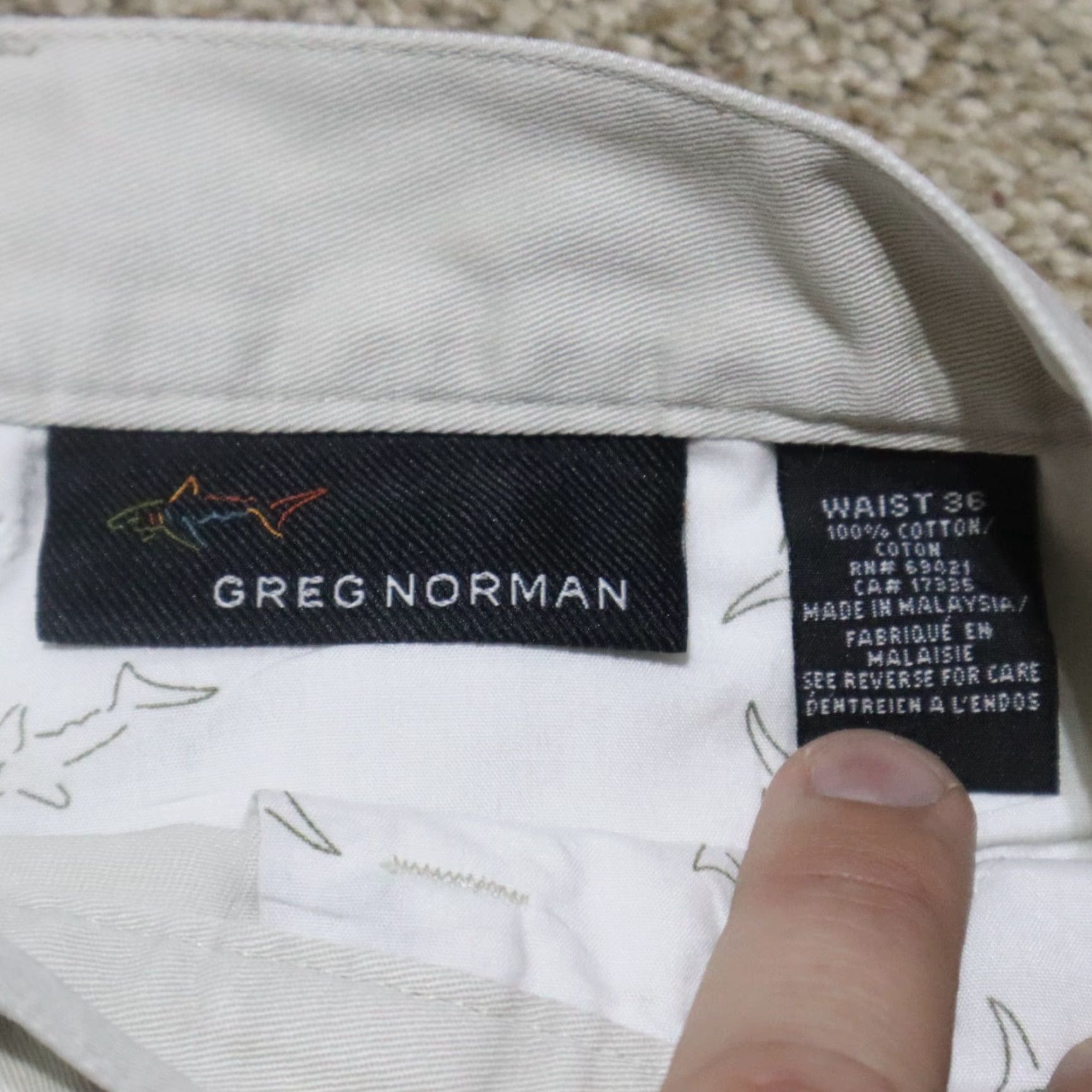 Vintage Greg Norman Shorts Chino Men 36 Beige Pleated Front Pockets Cargo Pocket Vintage: No Size US 36 / EU 52 - 4 Thumbnail