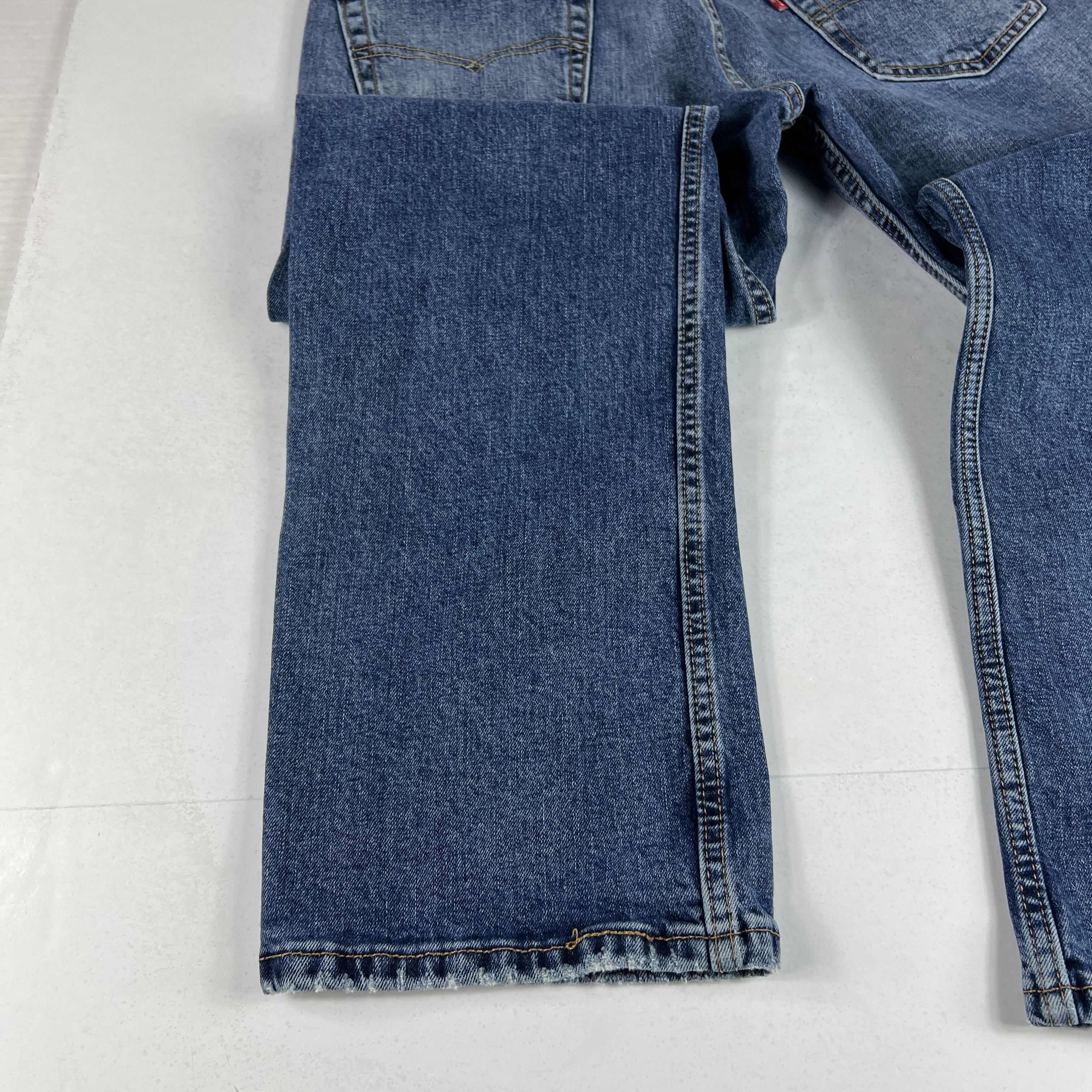 Levi's Levi's Jeans 505 Straight Leg Blue Faded Stretch Denim Size US 32 / EU 48 - 20 Thumbnail