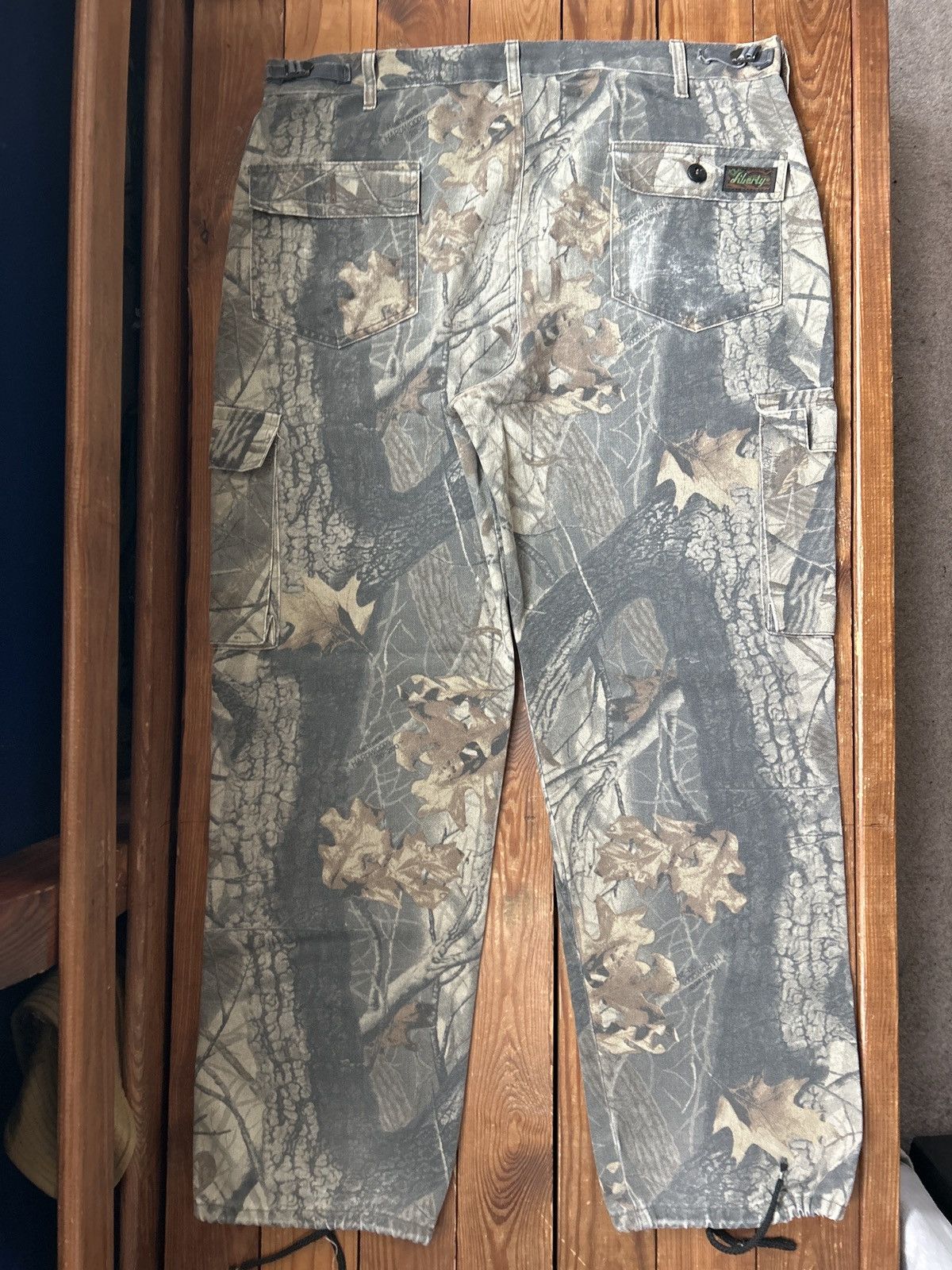 Vintage Vintage 90s Liberty Real Tree Camo Cargo Pants Size US 38 / EU 54 - 2 Thumbnail