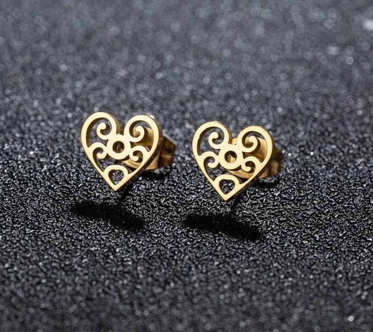 Jewelry Fashion Heart Mini Stud Earrings Charm Earring Gift Size ONE SIZE - 1 Preview