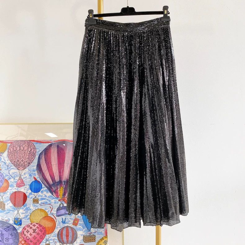 Valentino Valentino Dark sequin skirt Size M / US 6-8 / IT 42-44 - 2 Thumbnail