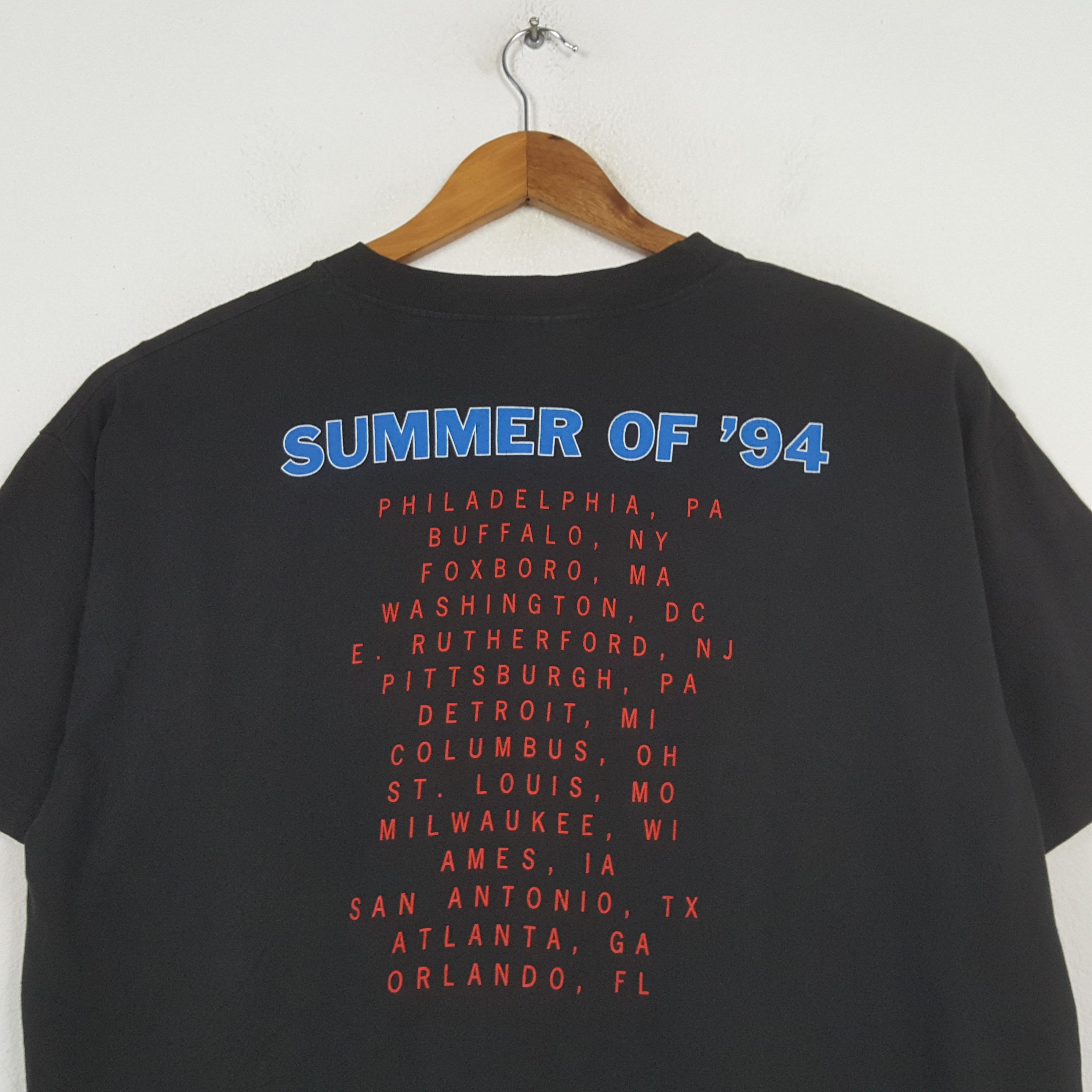 Band Tees Vintage Billy Joey Eliton John US British Singer T-shirt 31 Size US XL / EU 56 / 4 - 4 Thumbnail