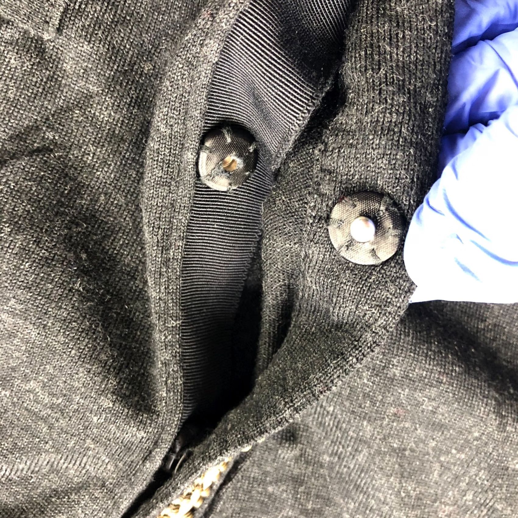 Banana Republic Banana Republic Cardigan Sweater Black XL 100% Merino Wool Button V-Neck Knit Womens Regular Pullover Casual Size XL / US 12-14 / IT 48-50 - 7 Thumbnail