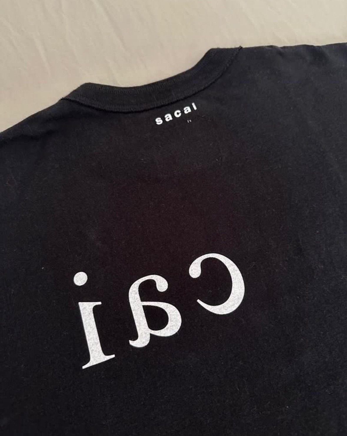 Sacai SACAI Reverse Logo Tee Size US L / EU 52-54 / 3 - 4 Thumbnail