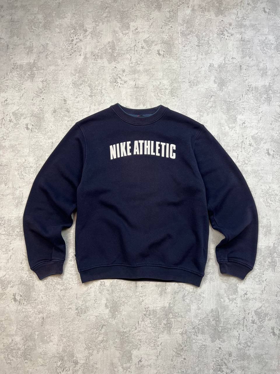 Nike Vintage RARE Nike Athletic Sweatshirt Embroidered Logo Size US M / EU 48-50 / 2 - 1 Thumbnail