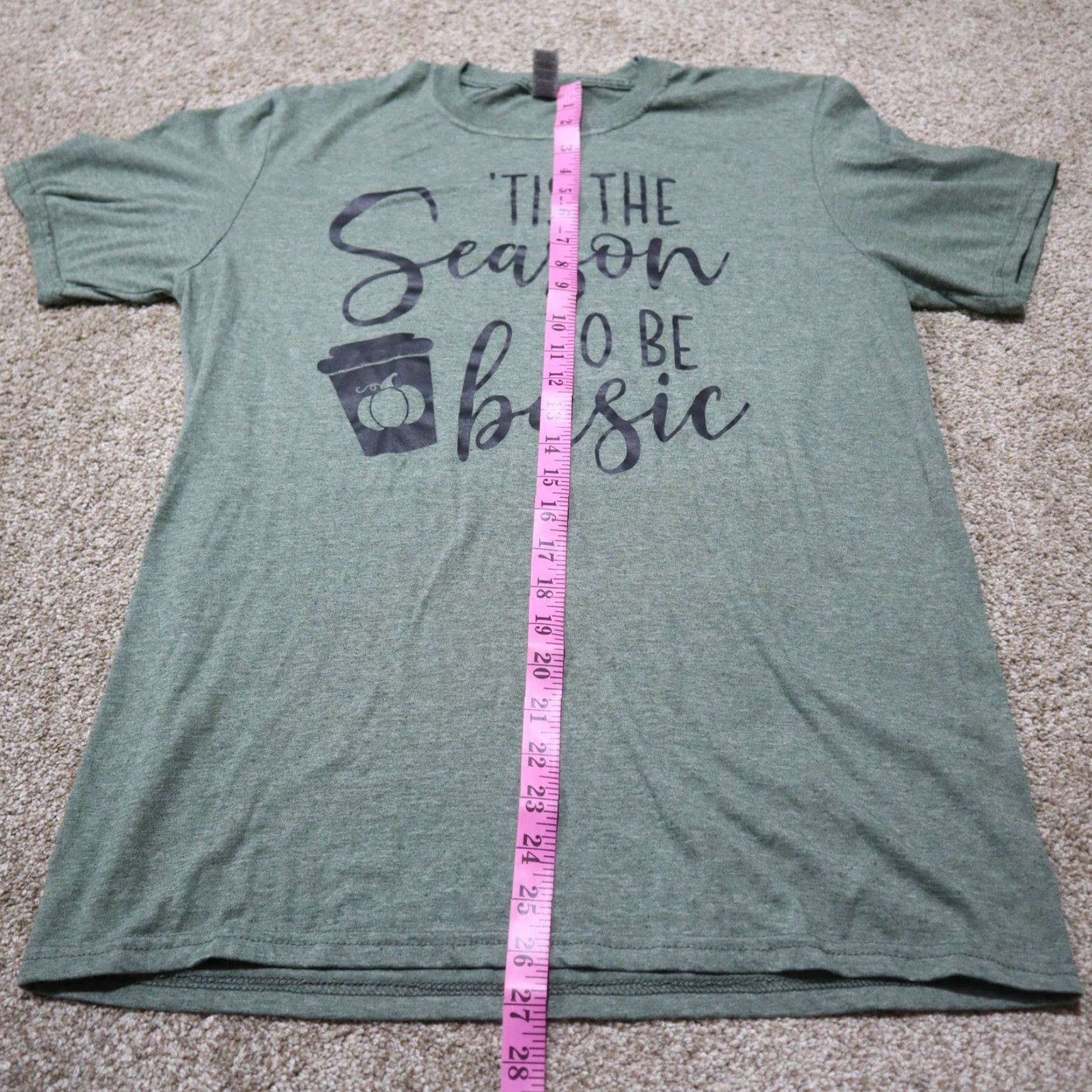 Gildan Tis the Season to be Basic White Girl Pumpkin Spice T-Shirt Women's M Green Size M / US 6-8 / IT 42-44 - 6 Thumbnail