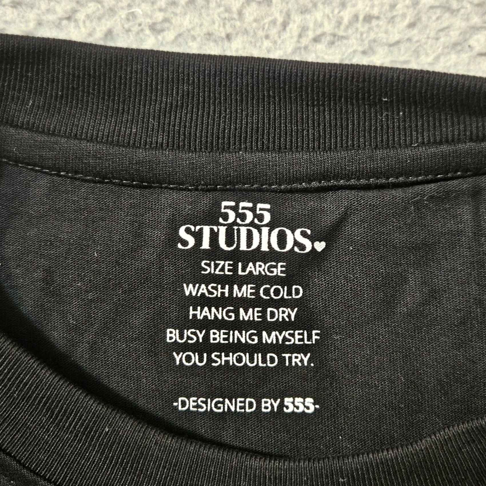 Vintage 555 Studios "Her Loss" Black Tee Drake Men's Short Sleeve Size Large Size US 33 - 3 Thumbnail
