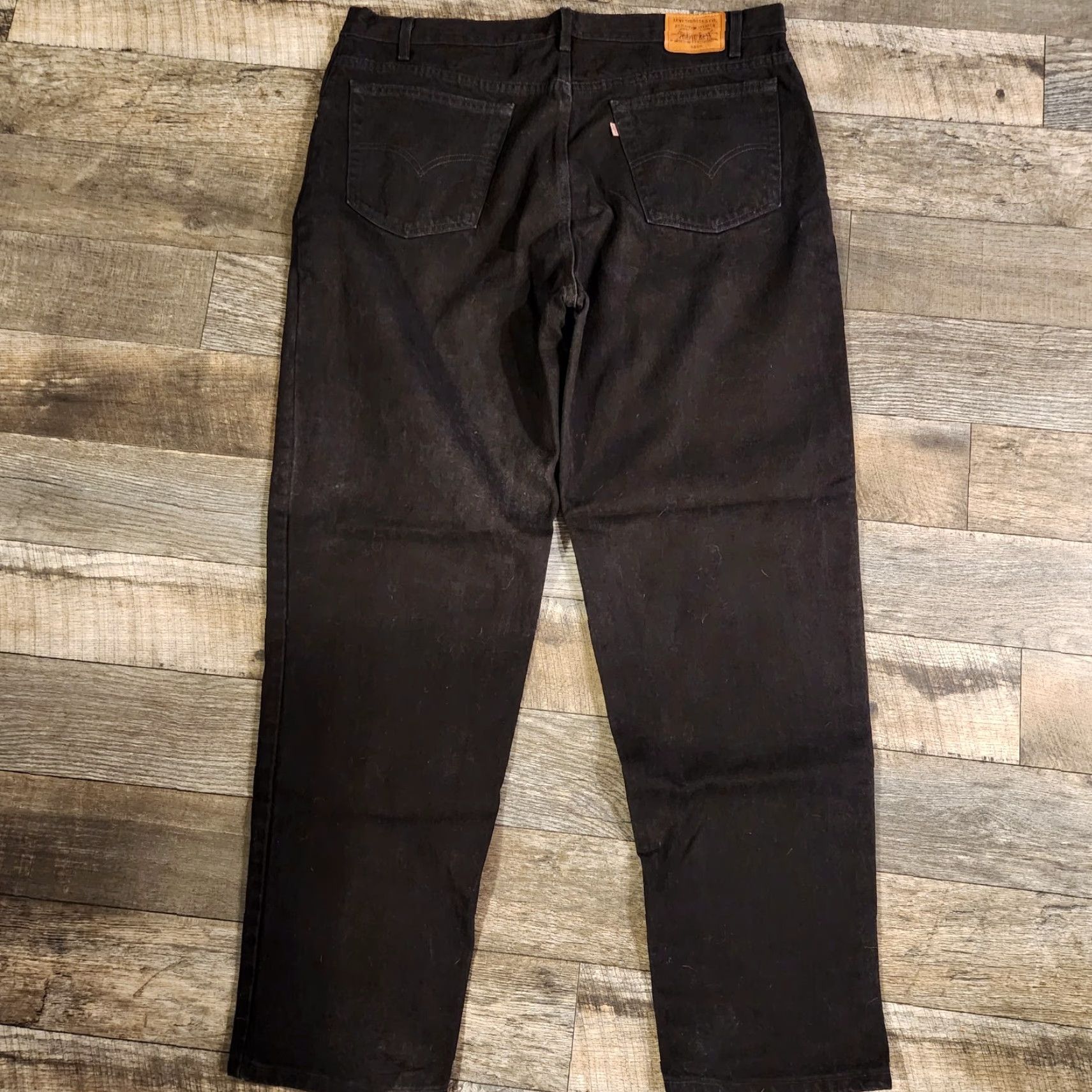 Levi's VINTAGE Levi's 545 Jeans Black 90s USA Big & Tall Mens 44x34 Distressed Tapered Loose Fit Denim Cotton Shorts? Size US 44 / EU 60 - 4 Thumbnail