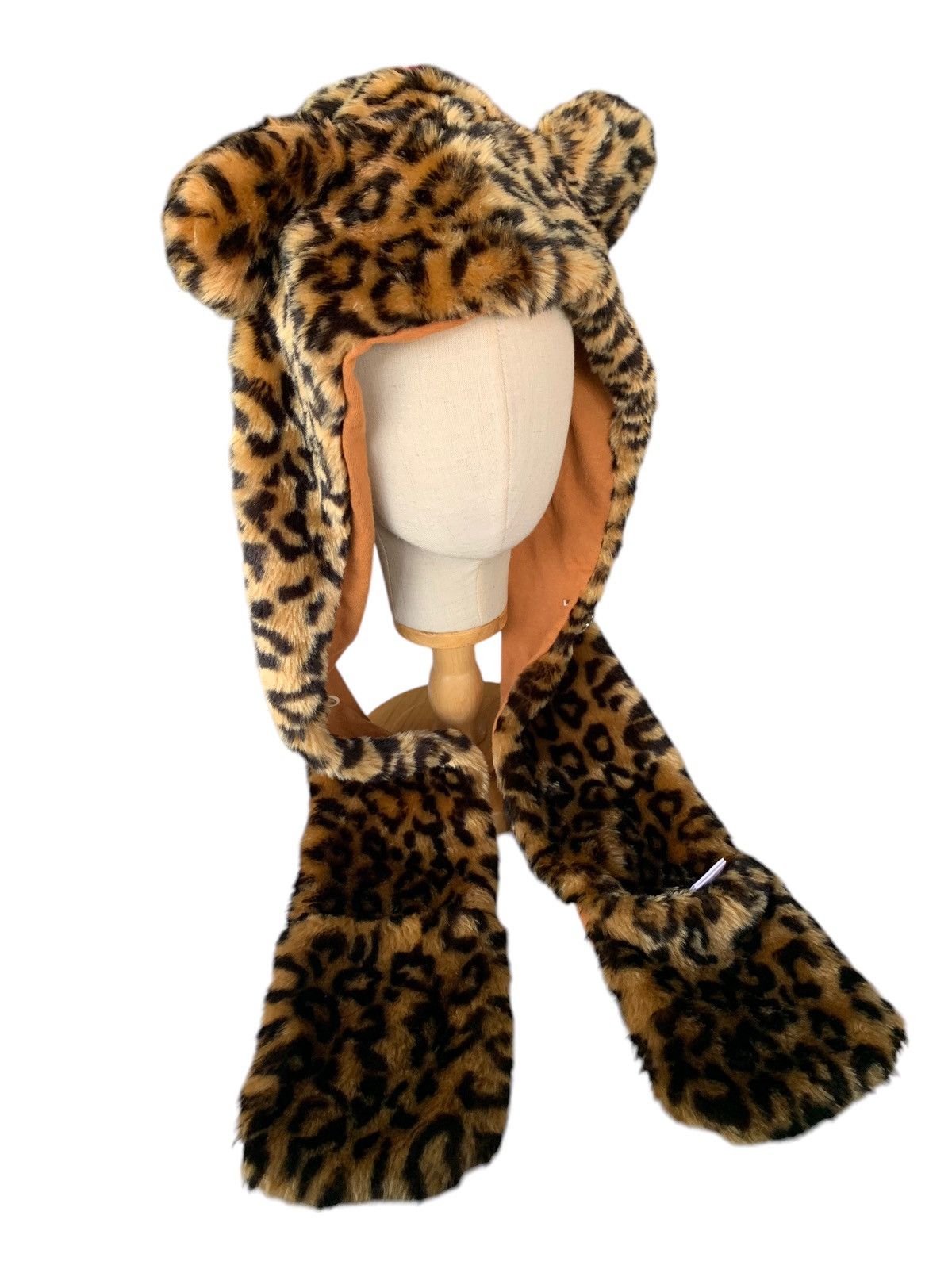 Japanese Brand Plush Leopard Horn Earflap Animals Rayalice Beanie Hats🐆 Size ONE SIZE - 5 Thumbnail