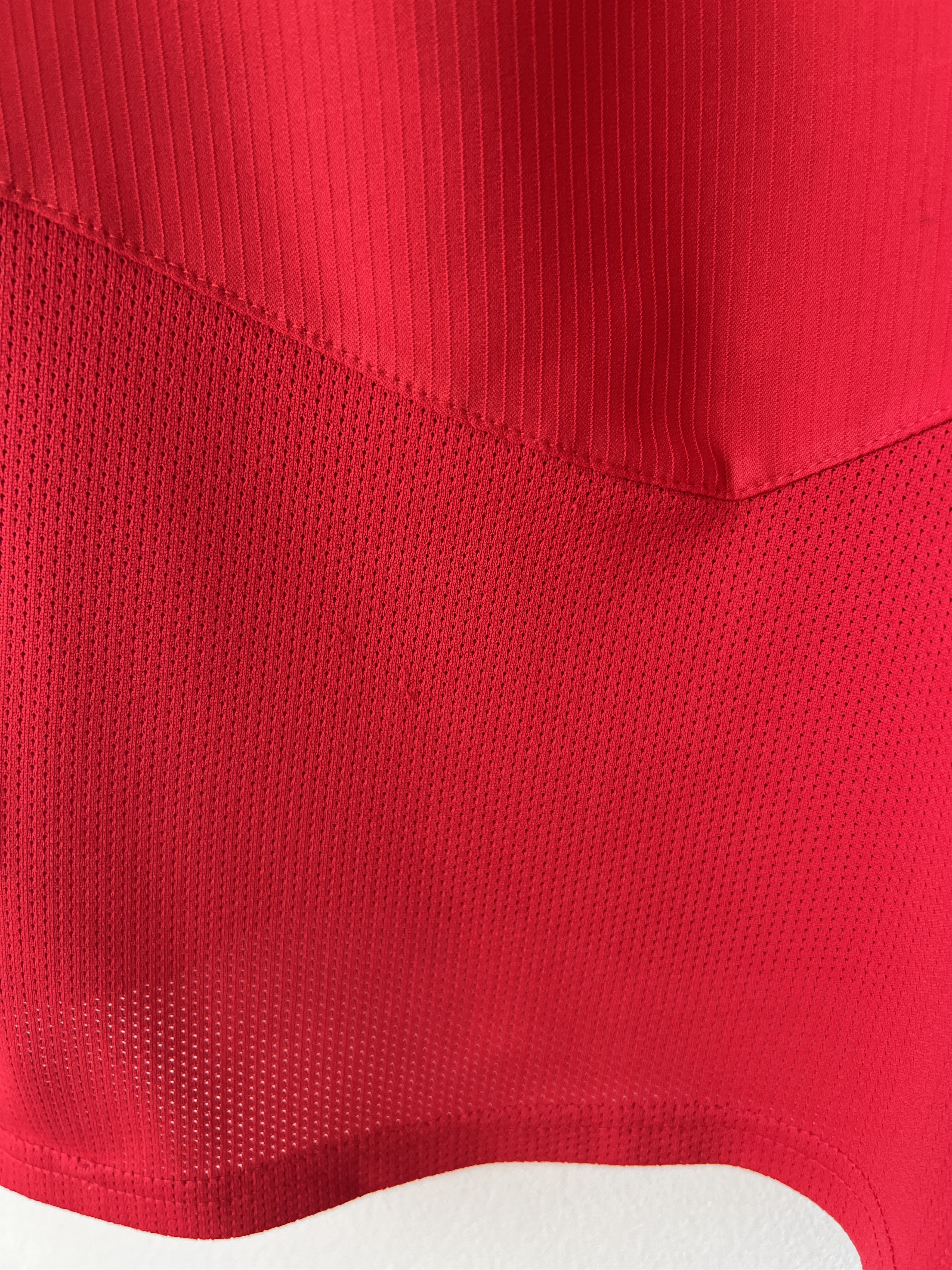 Nike (L) Manchester United 2004-06 Home Kit Ronaldo #7 Size US L / EU 52-54 / 3 - 9 Thumbnail