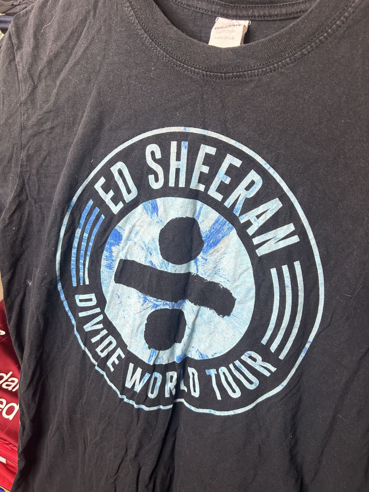 Band Tees Ed Sheeran Divide World Tour Concert T-Shirt Size US L / EU 52-54 / 3 - 3 Thumbnail