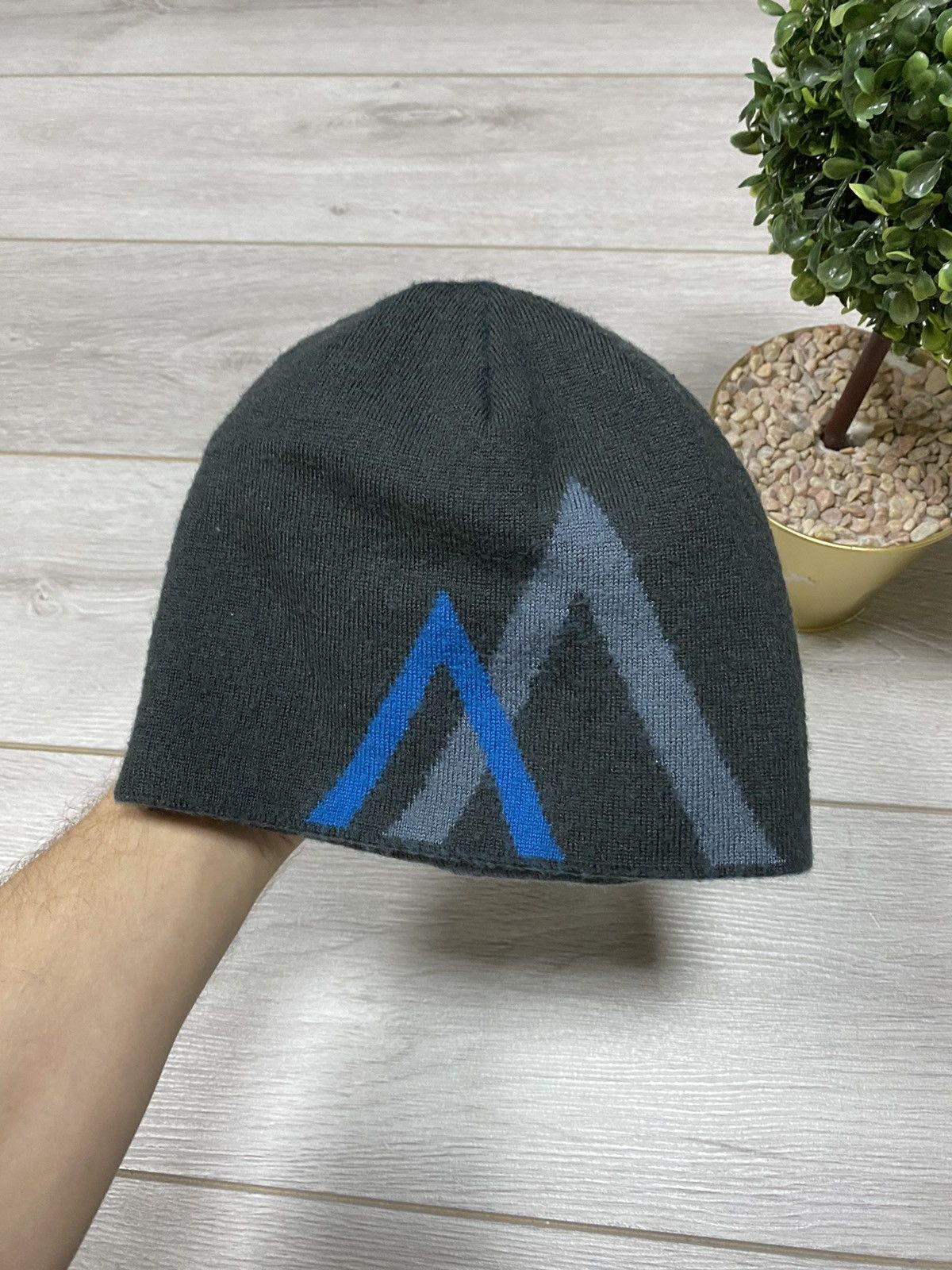 Arc'teryx Arcteryx vintage reversible wool hat big bird logo Size ONE SIZE - 2 Thumbnail