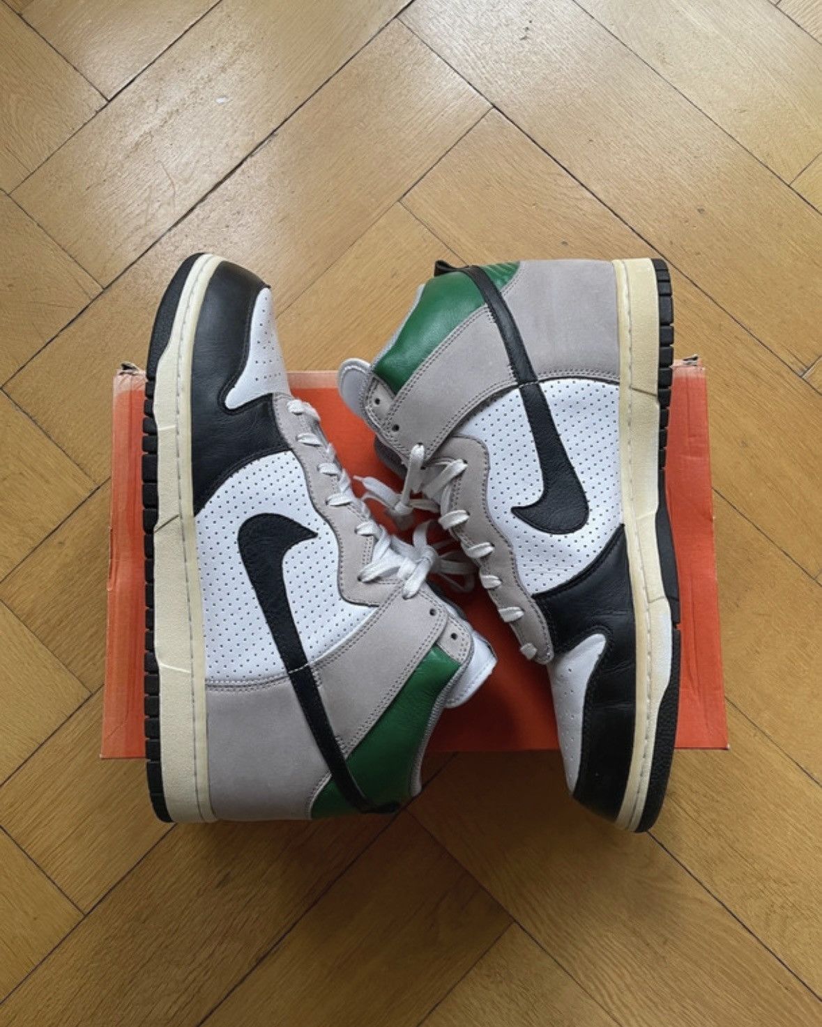 Nike Nike Dunk High Premium 2007 Bo Knows Sneaker Size US 13 / EU 46 - 1 Thumbnail