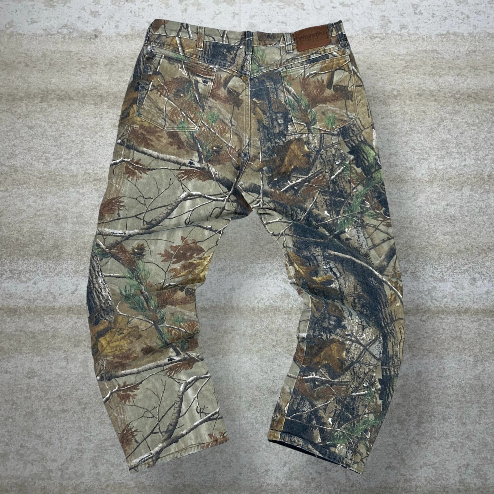 Vintage Realtree Hunting Camo Tactical Pants 42x30 Baggy