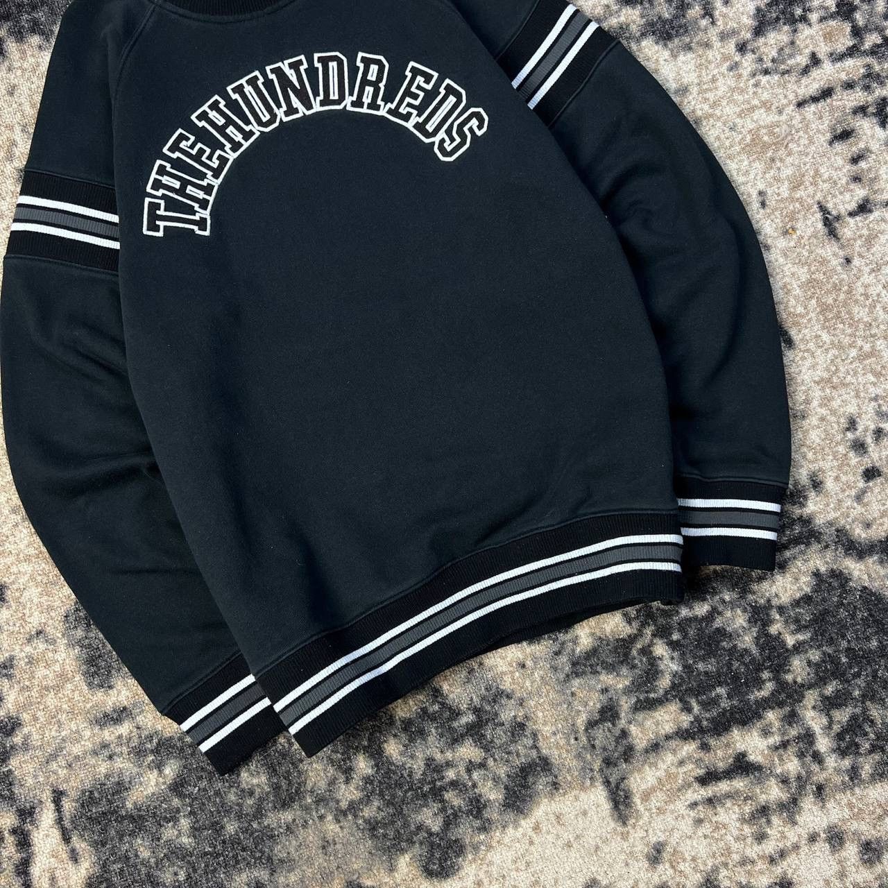 The Hundreds The Hundreds Vintage Y2K Big Logo Sweatshirt Size US M / EU 48-50 / 2 - 3 Thumbnail