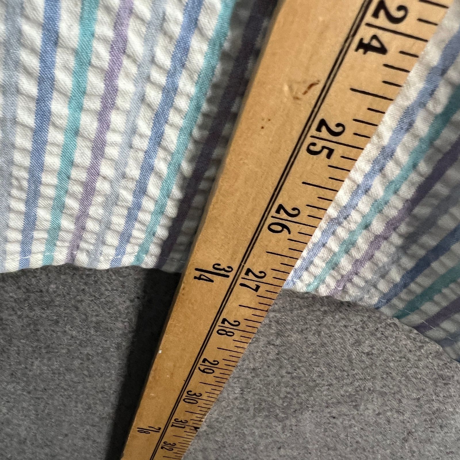 Denim & Co. Denim & Co. Seersucker Button Front Short Sleeve Size L / US 10 / IT 46 - 6 Thumbnail