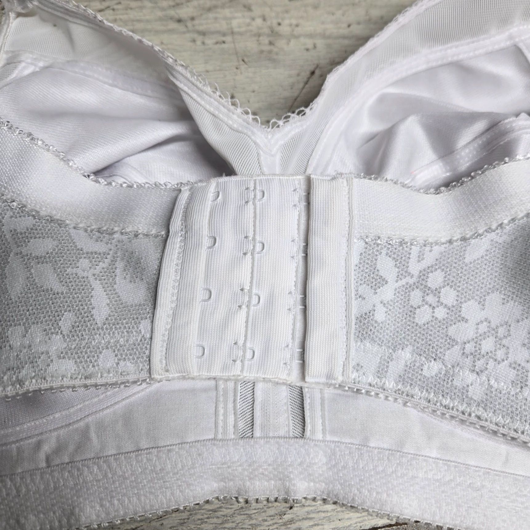 Vintage Playtex Comfort Bra Wireless Adjustable Strap Women's 38D White Lace Size ONE SIZE - 4 Thumbnail
