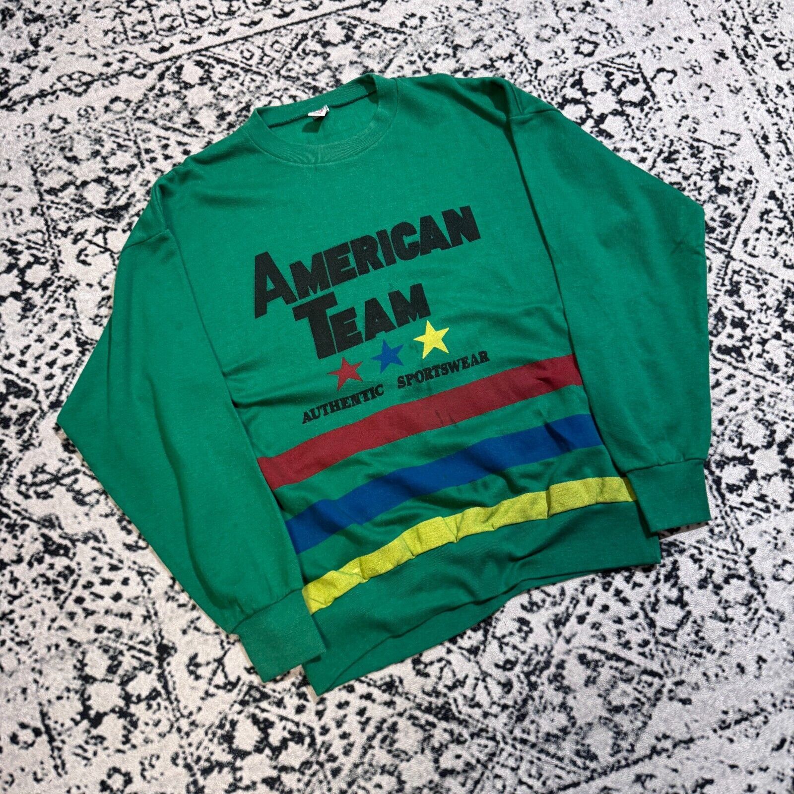 Vintage Vintage American Team Unisex Green Cotton Crewneck Size L Size US L / EU 52-54 / 3 - 3 Thumbnail