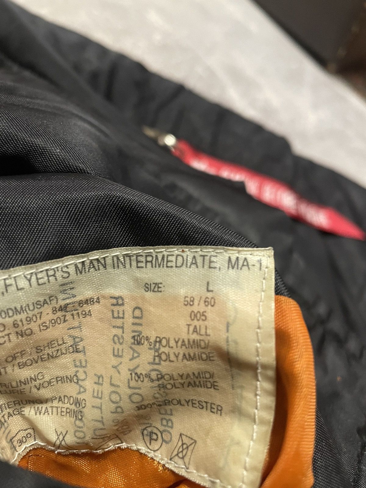 Alpha Industries Vintage 90's MA1 Flyer's Intermediate Bomber Jacket Size US L / EU 52-54 / 3 - 9 Thumbnail