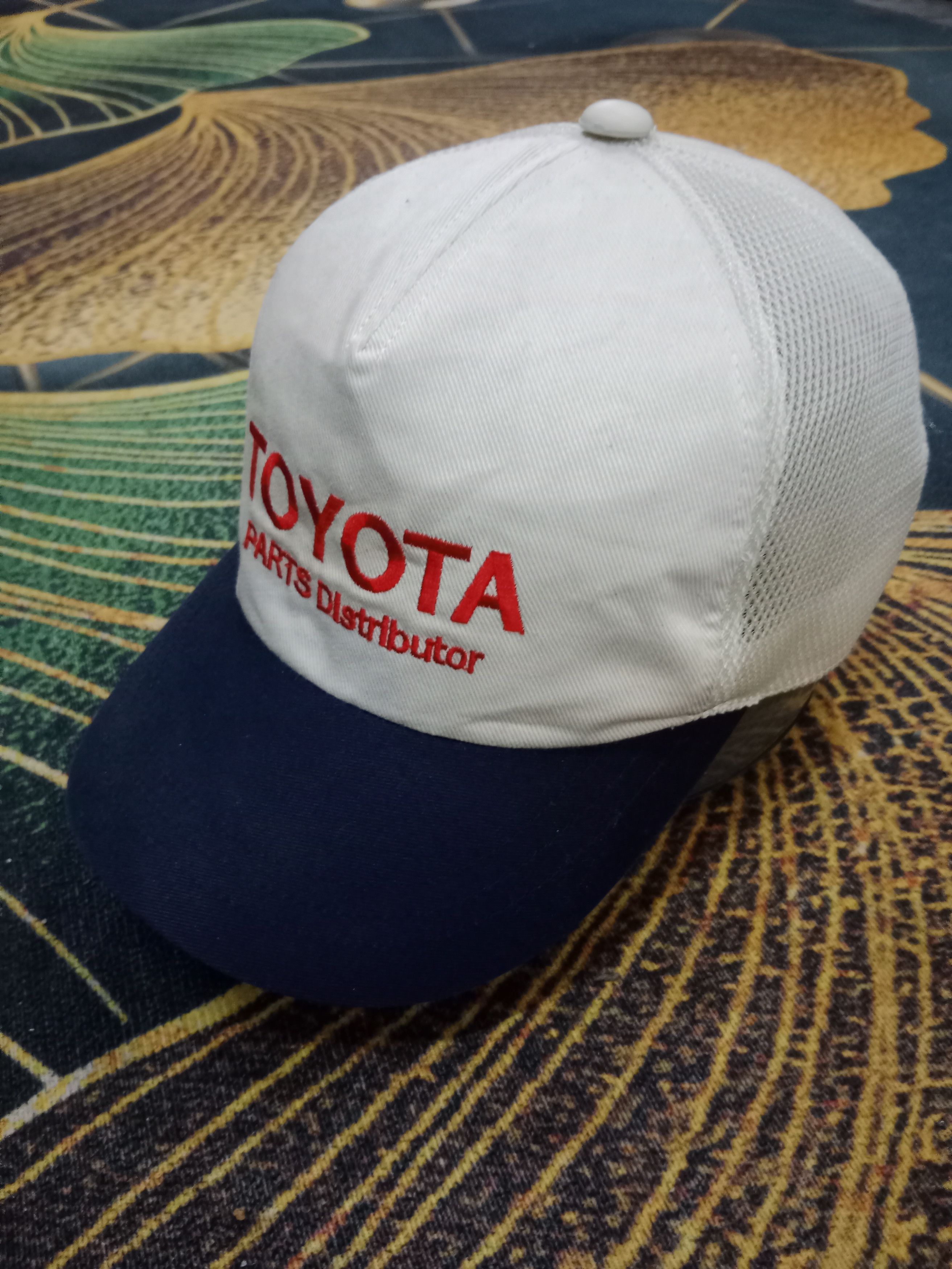 Other TOYOTA PART DISTRIBUTOR CAP Size ONE SIZE - 5 Thumbnail