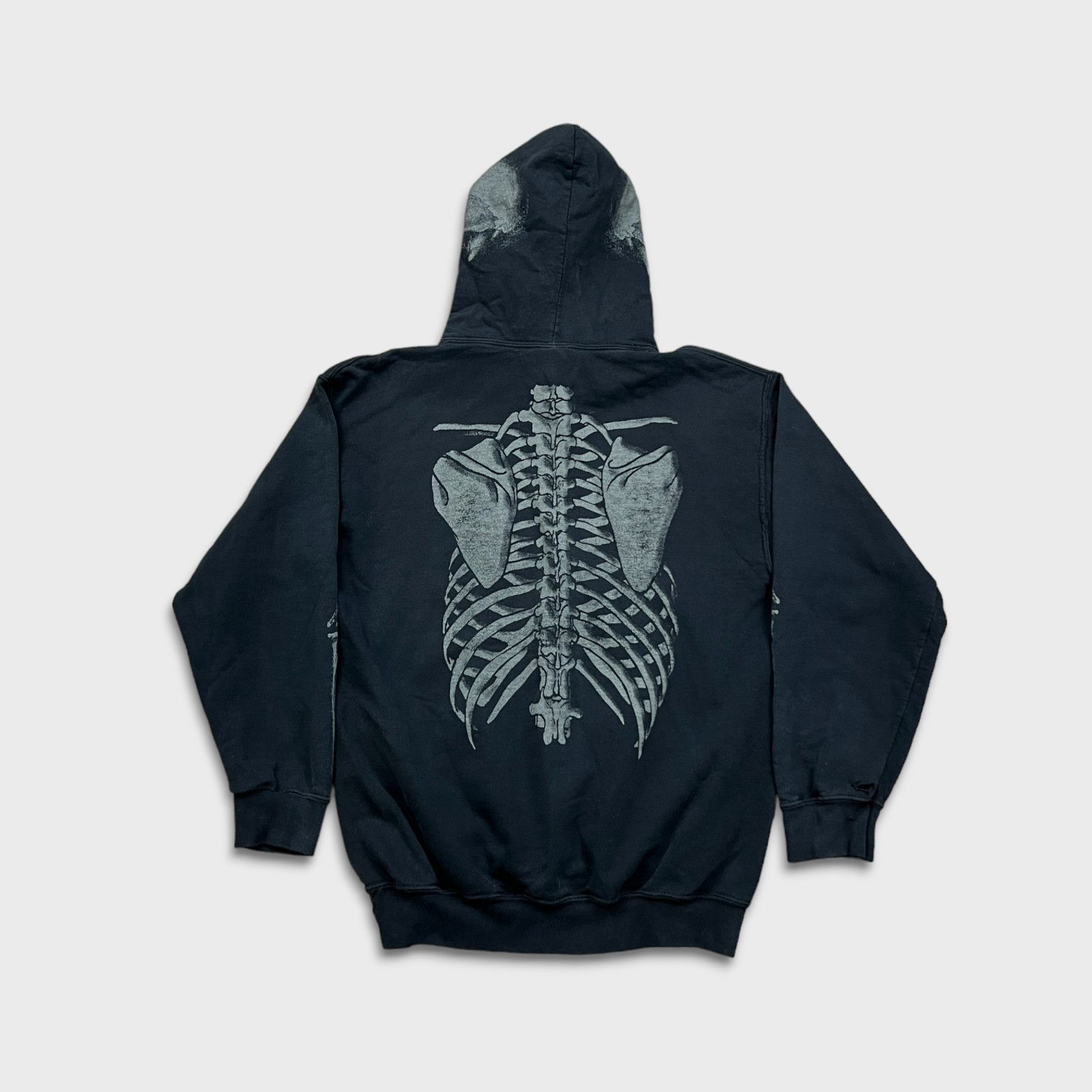 Vintage VTG 2005 Skeleton Hoodie Medium AOP Faded Hooded Sweatshirt Size US M / EU 48-50 / 2 - 6 Thumbnail
