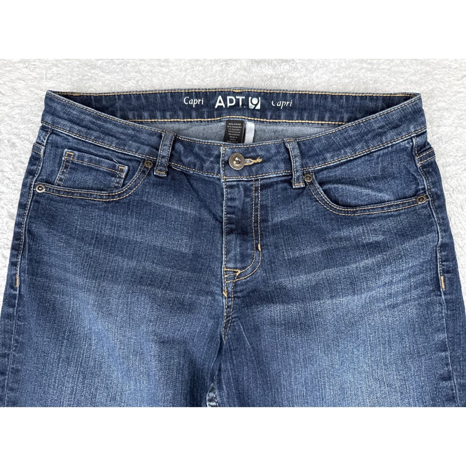 Apt. 9 Apt. 9 Womens Capri Jeans 8 Mid Rise Stretch Denim Embroidered Studded Blue 31x26 Regular Pocket 5-Pocket Size 30" / US 8 / IT 44 - 4 Thumbnail