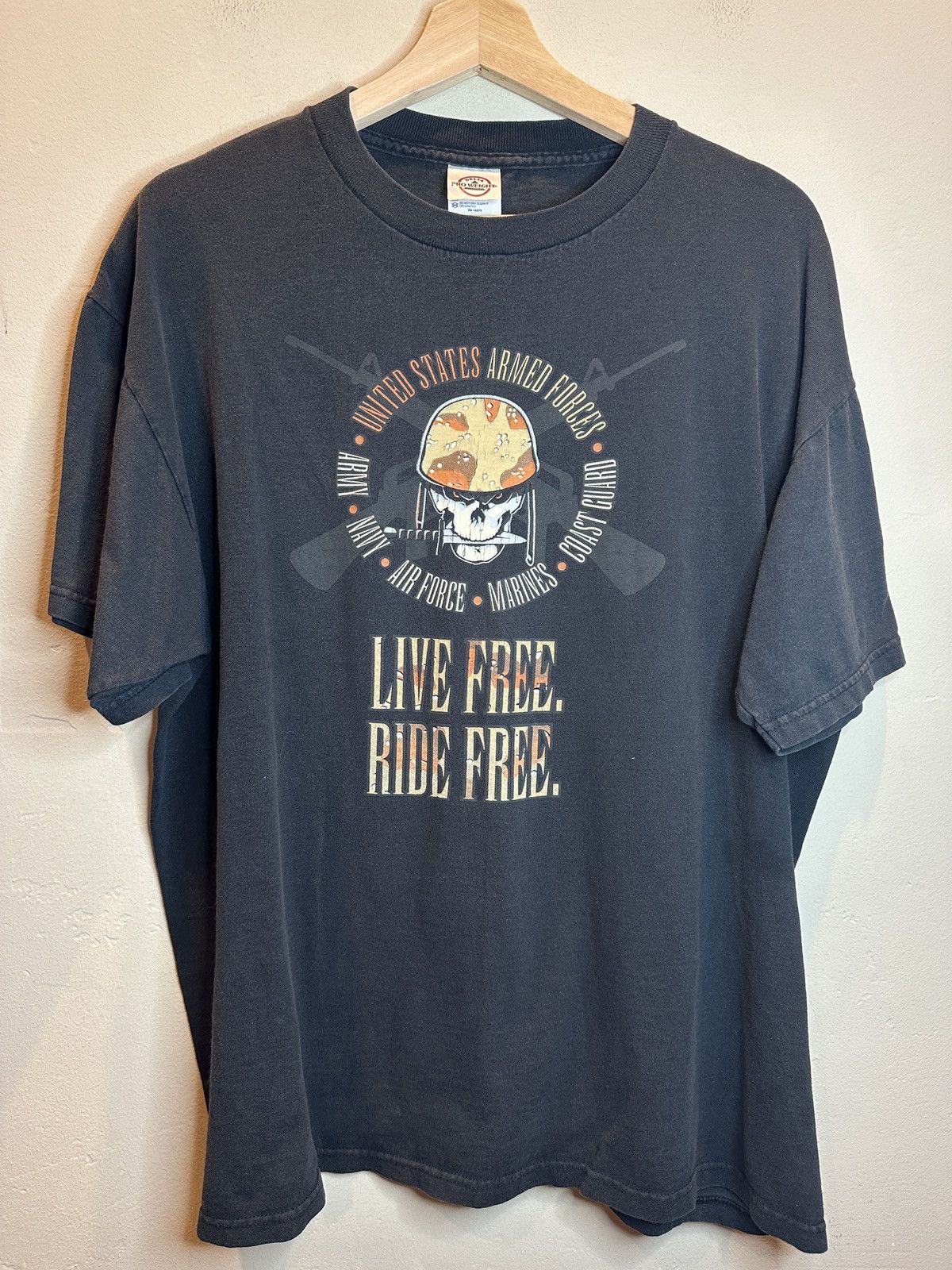 Harley Davidson *RARE* Vintage Harley Davidson Live Free Ride Free T-Shirt Size US L / EU 52-54 / 3 - 1 Thumbnail