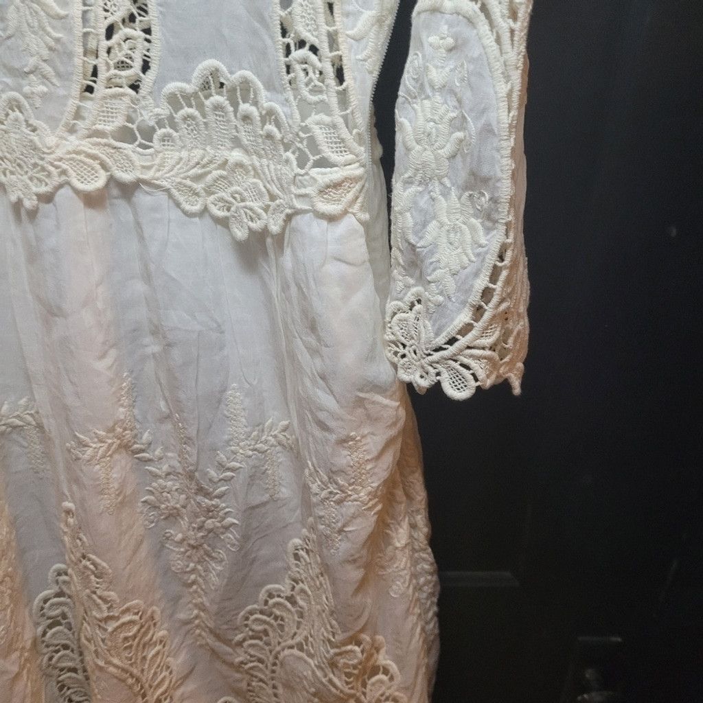 Dolce Vita Dolce Vita, dress, embroidered, off white, Small, EUC Size XS / US 0-2 / IT 36-38 - 7 Thumbnail
