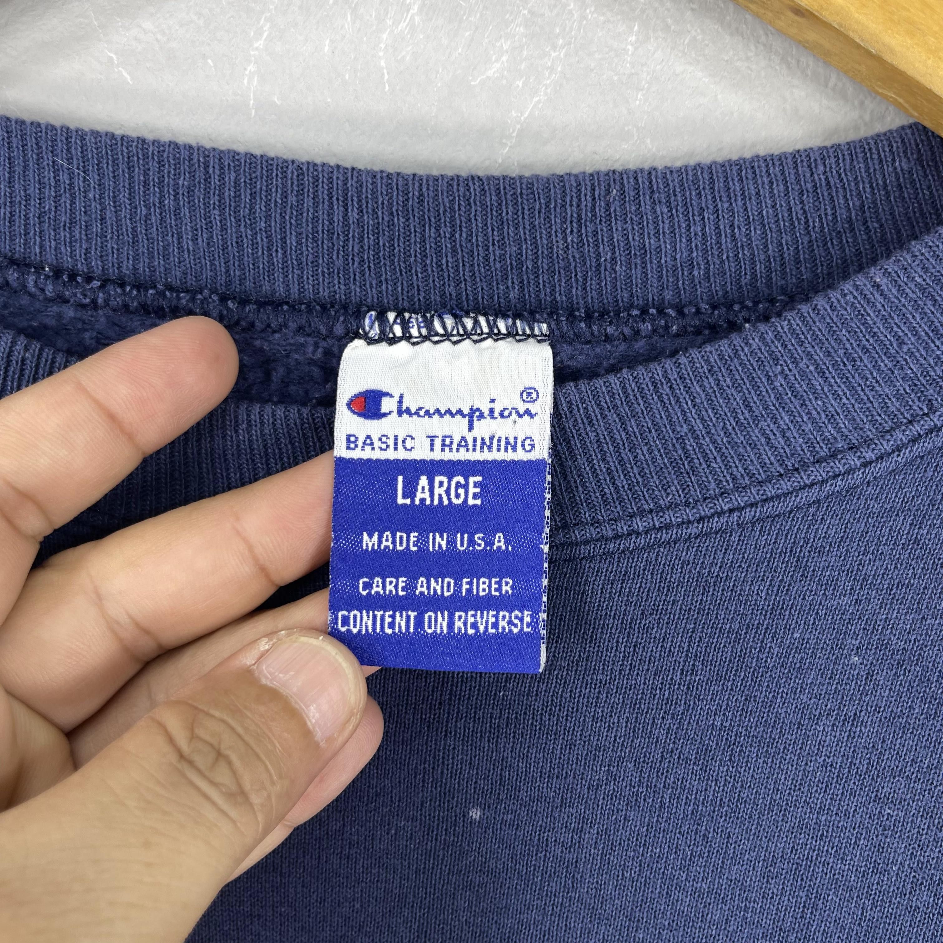 Champion Vintage 90s CHAMPION Augustana College Distressed Sweatshirt Size US L / EU 52-54 / 3 - 6 Thumbnail