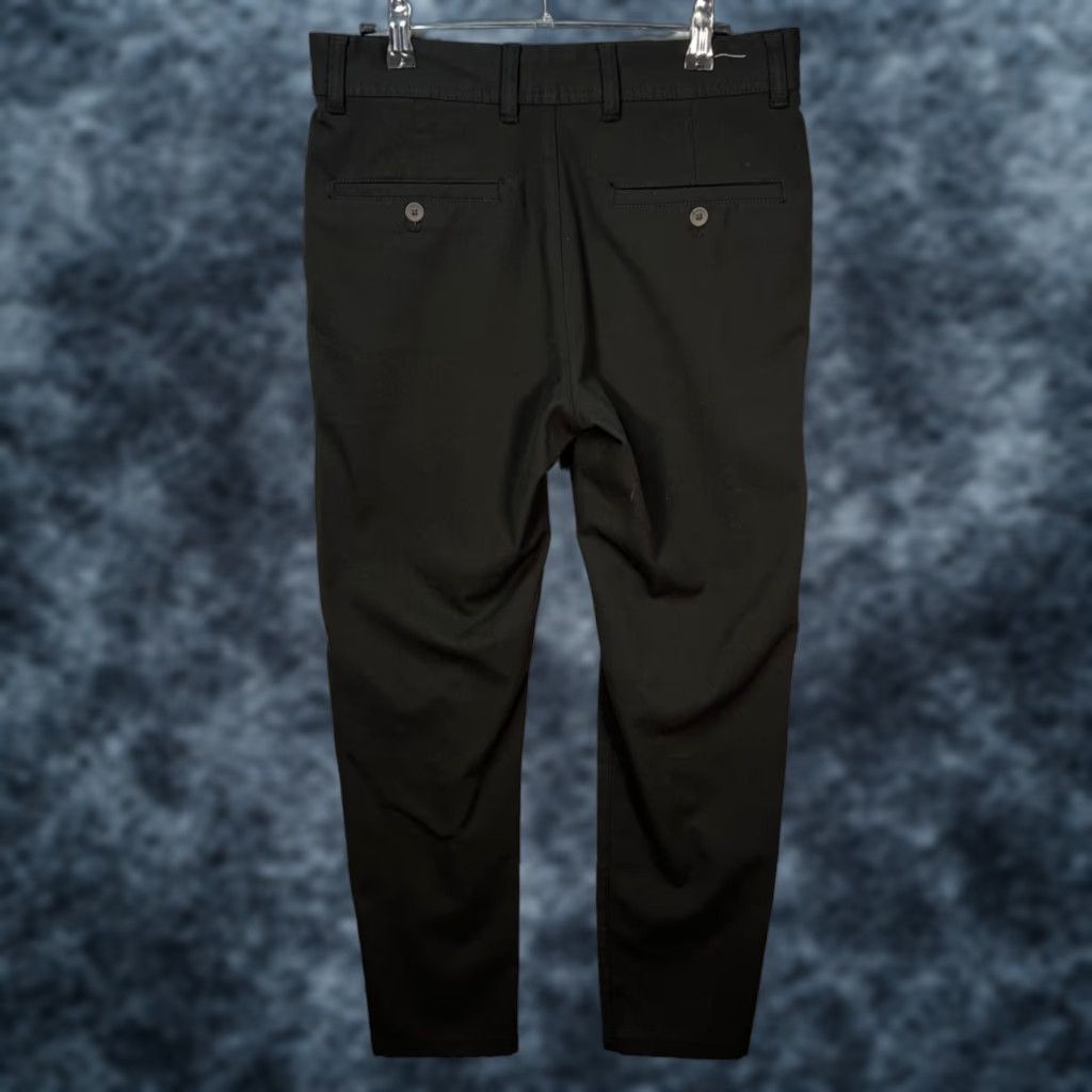 Zara Zara Mens Dress Pants Slim Black 29 Slim Fit Tapered Leg Flat Front Zip Button Polyester Viscose Pants Men Regular 28in Inseam 7/10 Vintage No Size US 29 - 1 Thumbnail