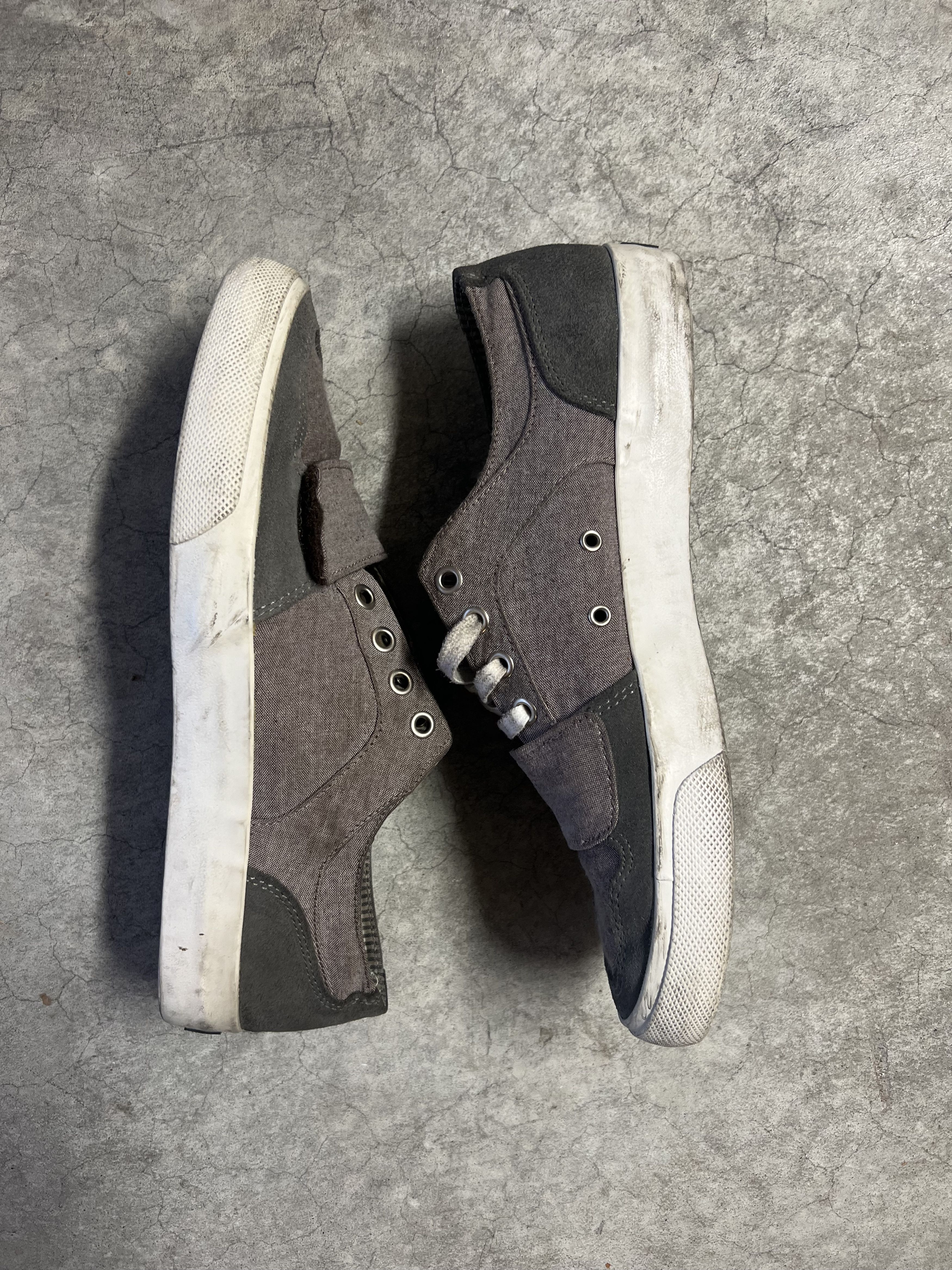 Creative Recreation Creative Recreation Men's Cesario Canvas Low Top Sneakers Size US 9.5 / EU 42-43 - 4 Thumbnail