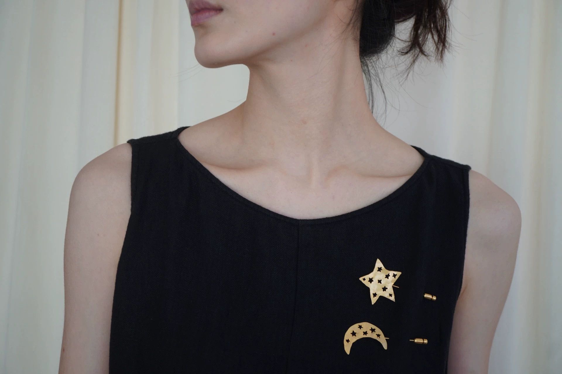 Kenzo Kenzo 80s Star Moon Brooch 9/10 Textured 3.5cm Size ONE SIZE - 3 Thumbnail