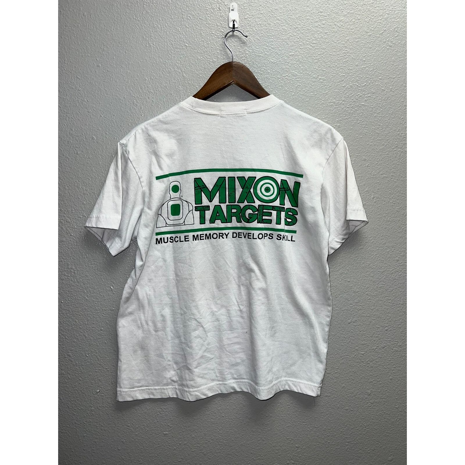 Vintage Mixon Targets Shirt Zombie Graphic Muscle Memory White Tee M Size US M / EU 48-50 / 2 - 5 Thumbnail