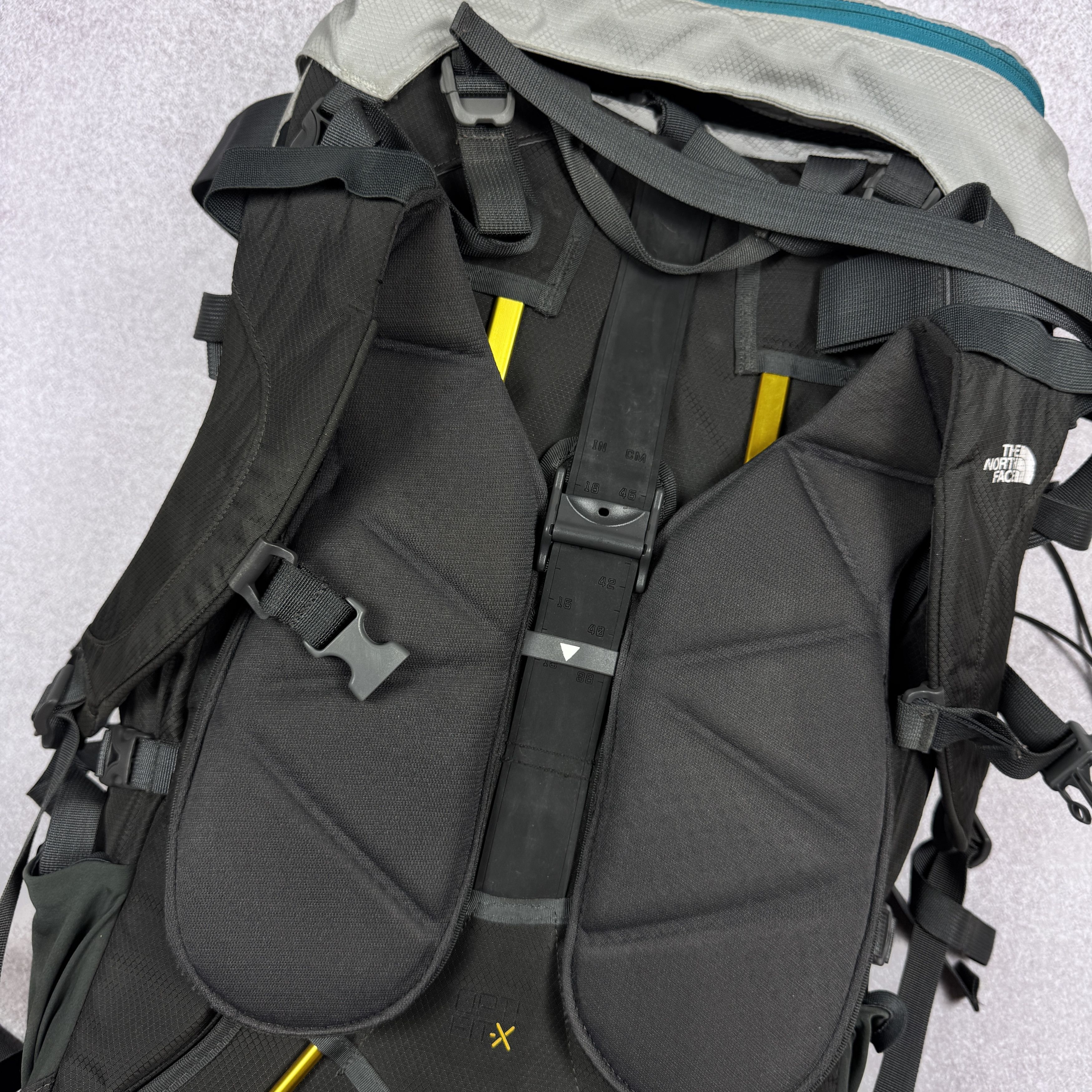 The North Face The North Face Conness 65 Hikking Backpack Gray Blue Size ONE SIZE - 11 Thumbnail
