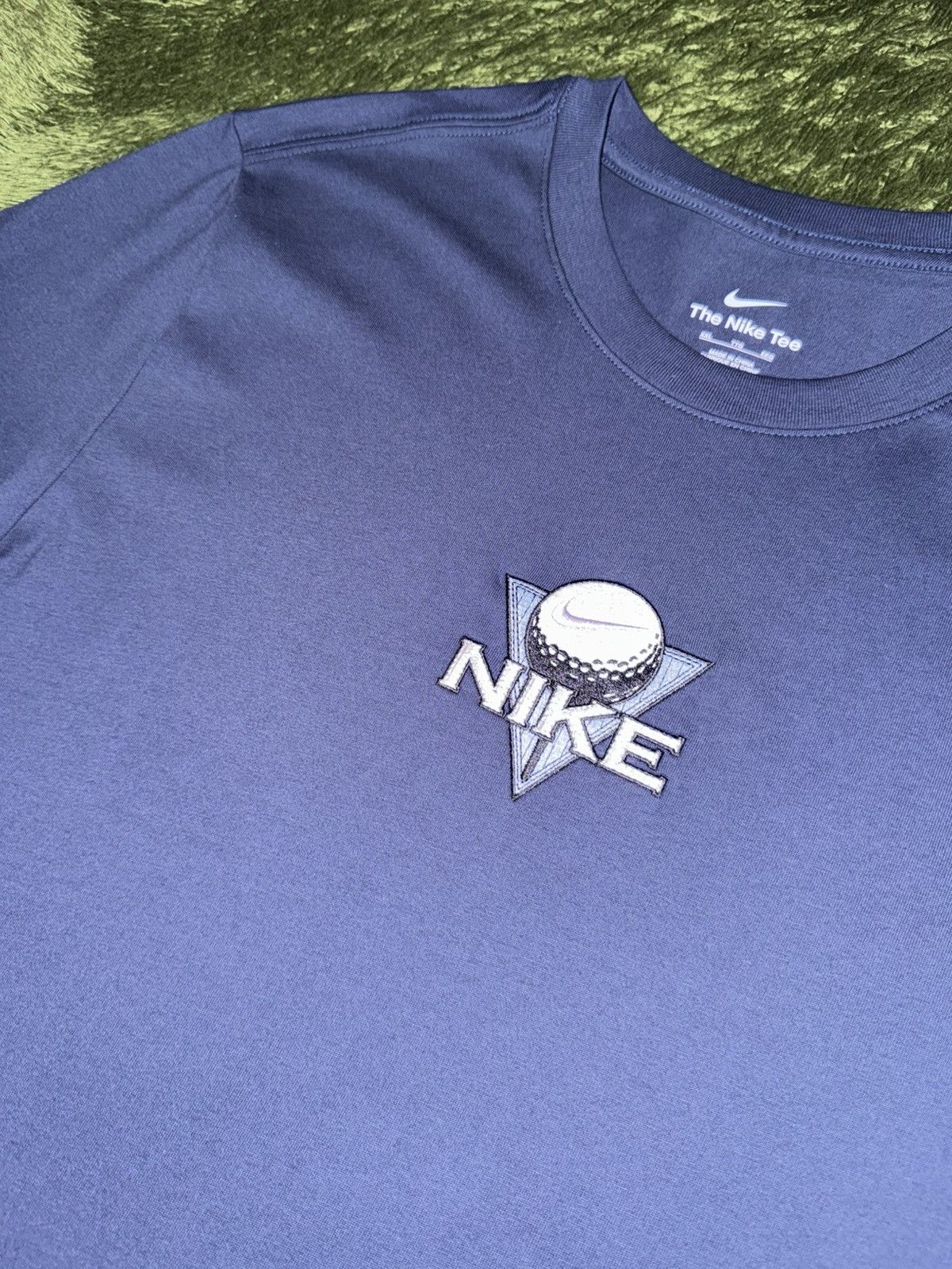 Nike [XXL] Nike Golf Embroidered Logo relaxed fit T-Shirt Navy Size US XXL / EU 58 / 5 - 2 Thumbnail