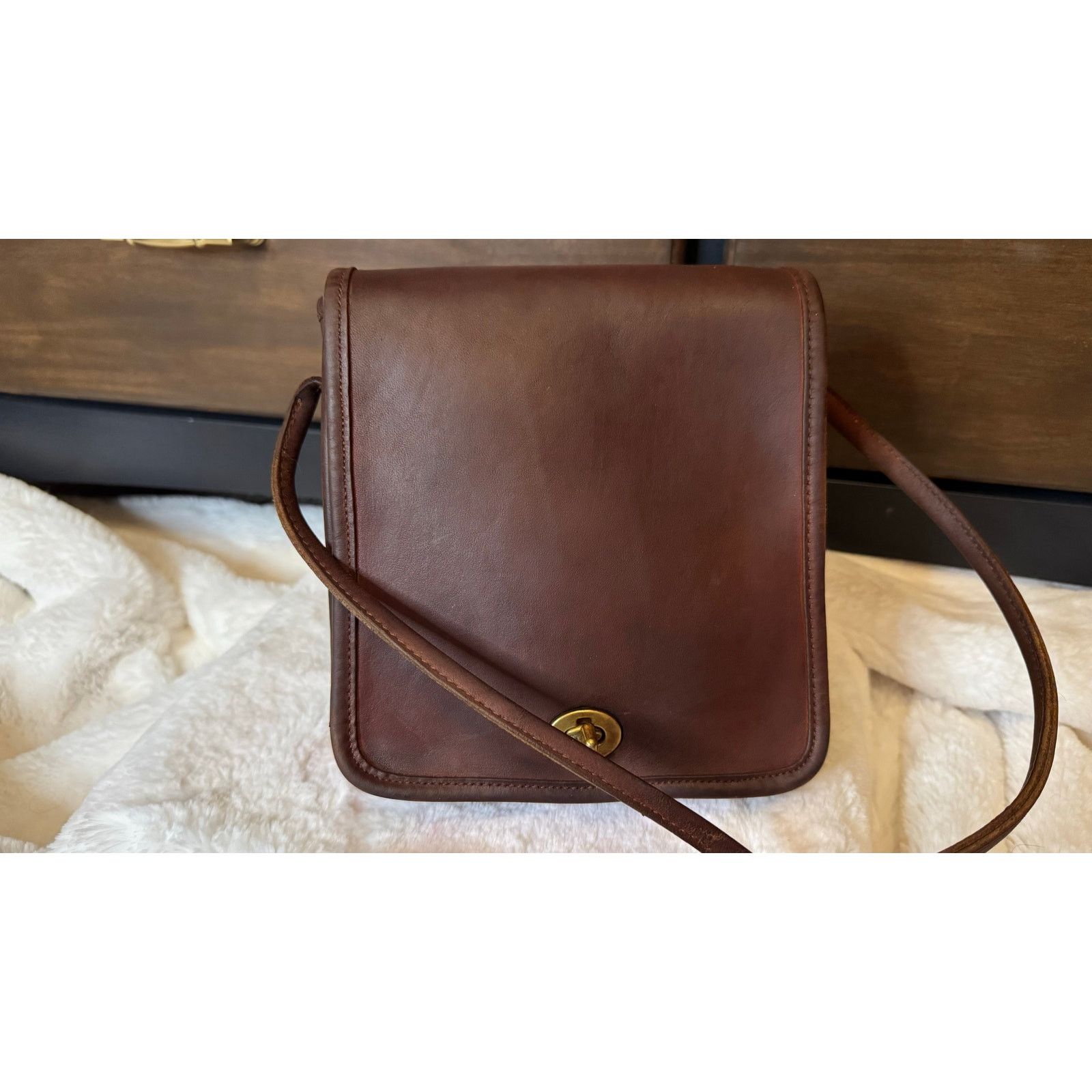 Coach RARE VELVET Coach Vintage Washed Aniline Leather Crossbody Size ONE SIZE - 7 Thumbnail