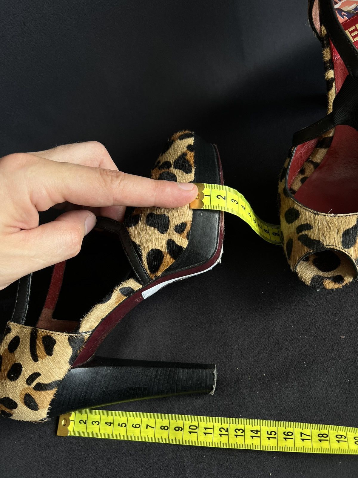 Kenzo KENZO Pony Fur Heels Shoes Beige / Black Size US 7 EU 37 1/2 Size US 7 / IT 37 - 17 Thumbnail