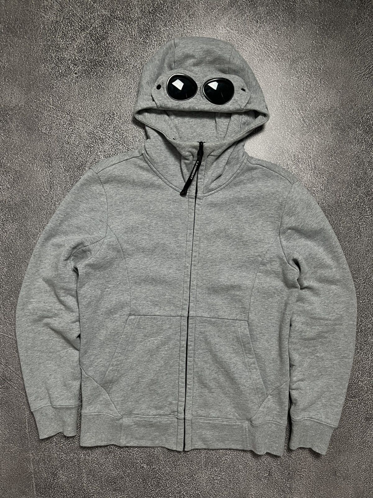 C.P. Company C.P. Company Goggle Full Zip Hoodie Streetwear Casuals Size US L / EU 52-54 / 3 - 1 Thumbnail