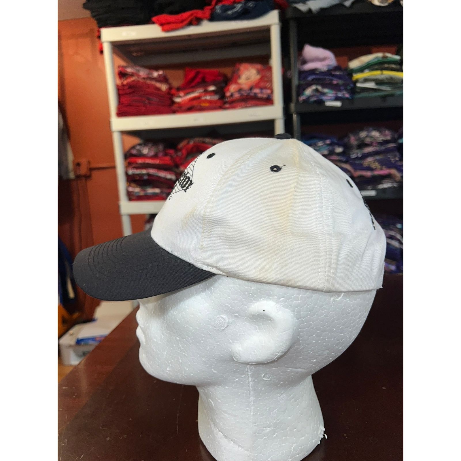 Vintage The Contractor Yard Hat Snapback White graphic Headwear Cap Size ONE SIZE - 3 Thumbnail
