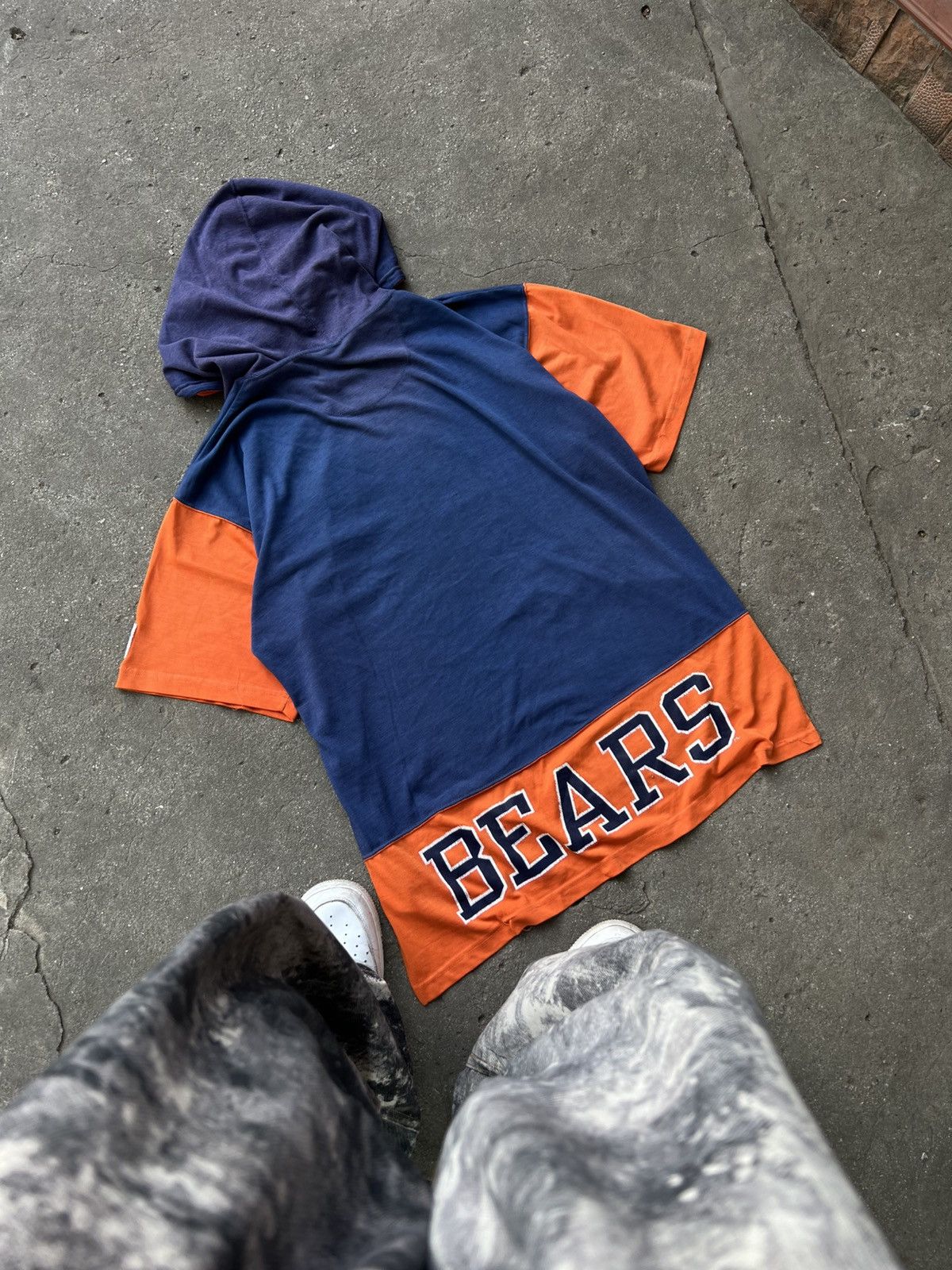 Starter VINTAGE 90’S STARTER CHICAGO BEARS NFL HOODED T SHIRT AOP Size US L / EU 52-54 / 3 - 3 Thumbnail