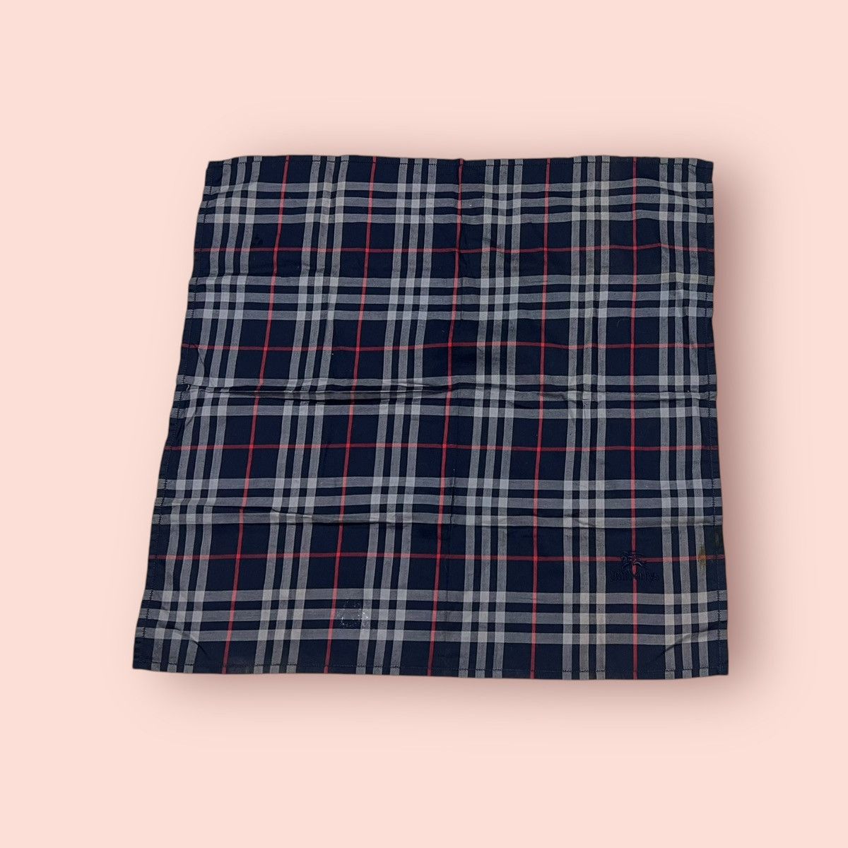 Burberry × Designer ICONIC BURBERRYS BLACK LABEL PLAID NOVA CHECK HANDKERCHIEF Size ONE SIZE - 10 Thumbnail
