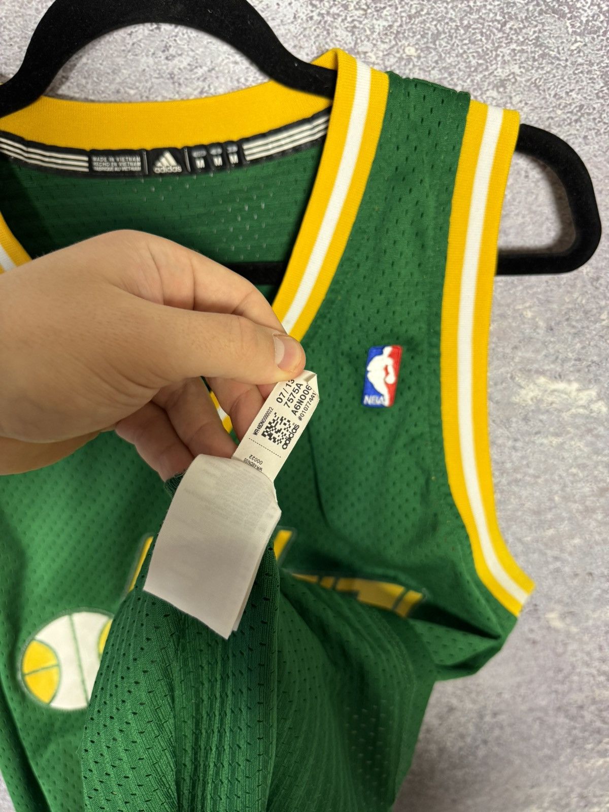 Adidas × NBA CARL MALONE Utah Jazz 2013 NBA Adidas Jersey Blokcore Size US M / EU 48-50 / 2 - 13 Thumbnail