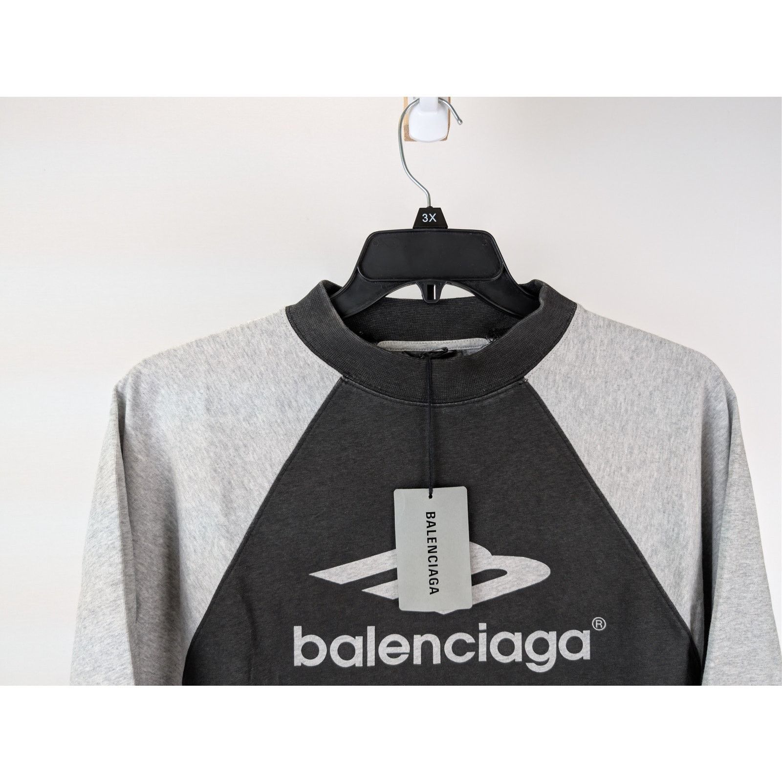 Balenciaga o1rshd1 Neg Print Raglan Oversized T-Shirt in Heather Grey Size US S / EU 44-46 / 1 - 3 Thumbnail