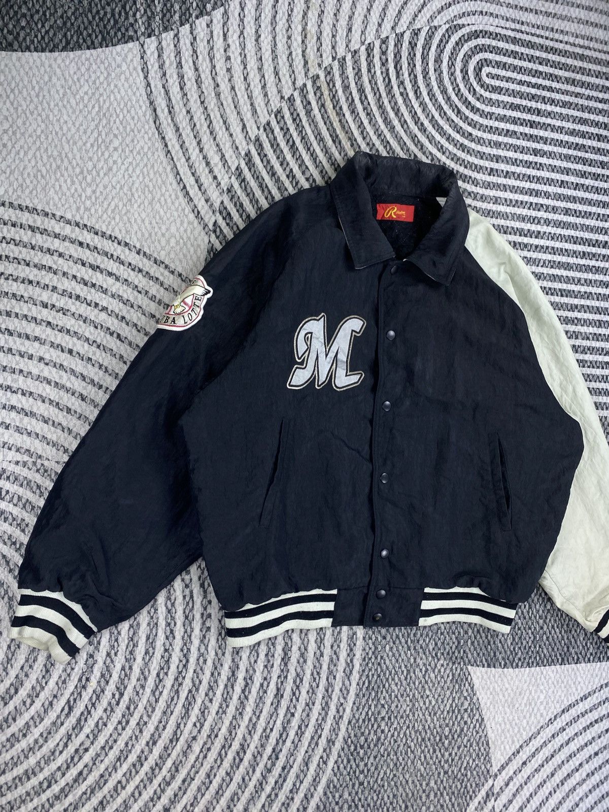 Asics Vtg Rawling By Asics Chiba Lotte Marines Varsity Jacket Size US XL / EU 56 / 4 - 3 Thumbnail