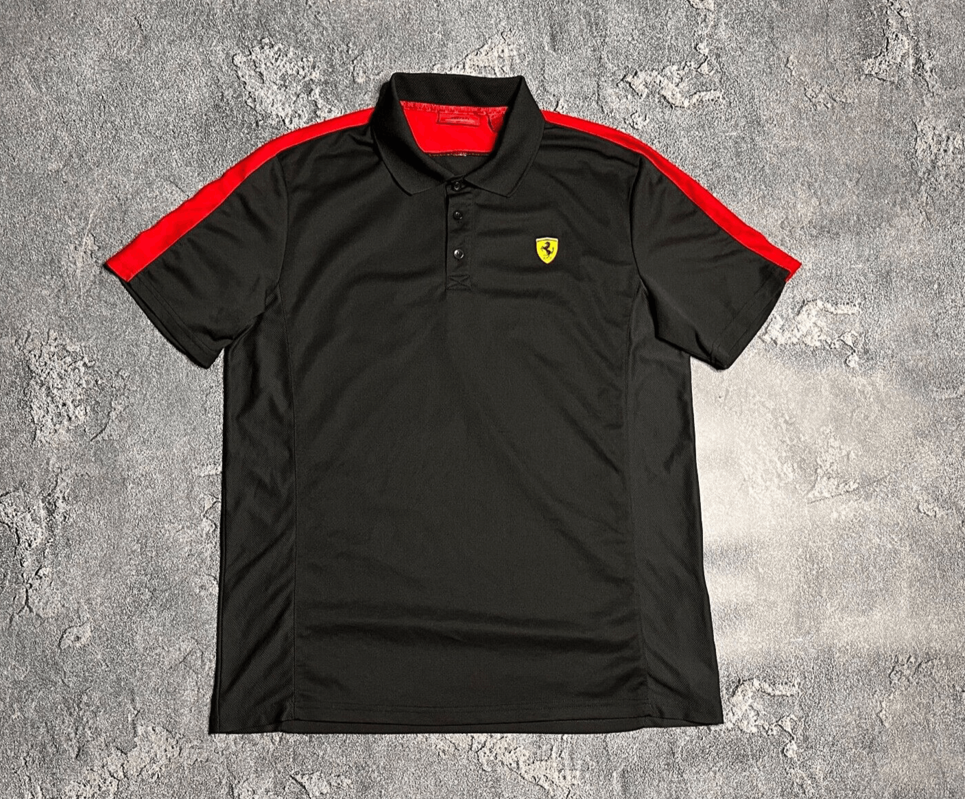 Ferrari Ferrari men's polo L Size US L / EU 52-54 / 3 - 1 Thumbnail