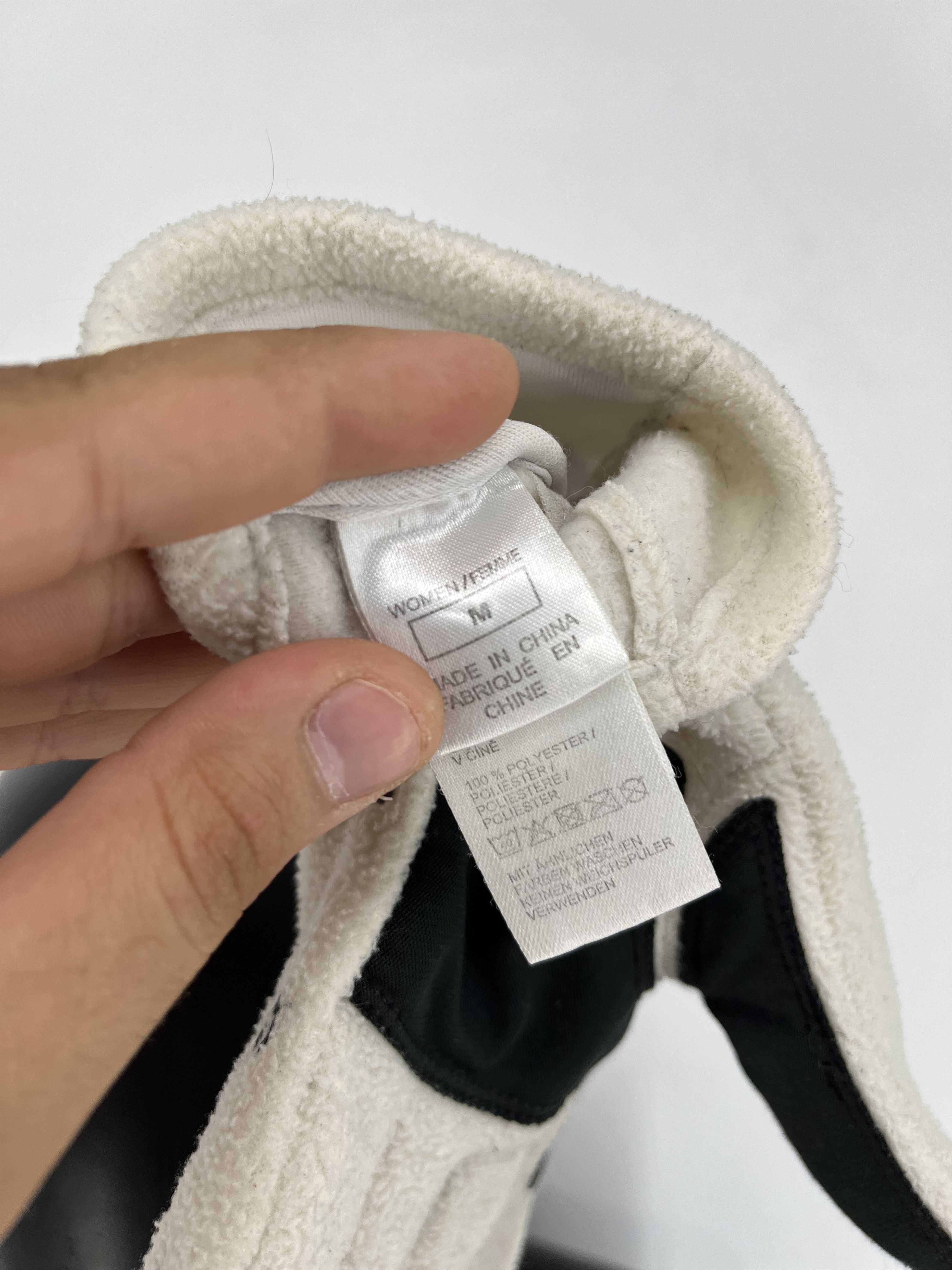 Jack Wolfskin Vintage Y2K Jack Wolfskin Fleece Outdoor Gloves Size ONE SIZE - 6 Thumbnail