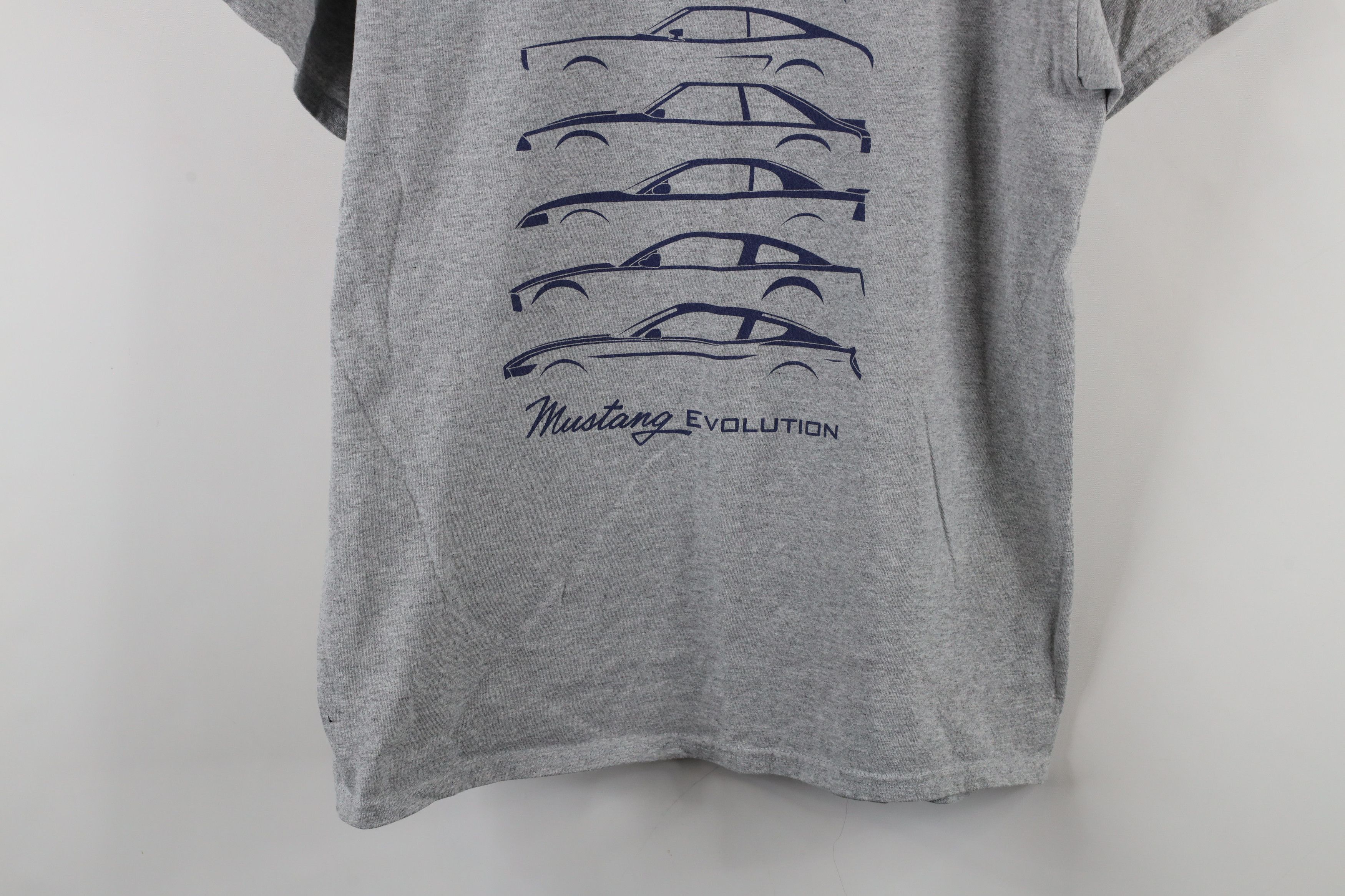 Vintage Vintage Ford Motor Co Mustang Car Evolution T-Shirt Gray Size US L / EU 52-54 / 3 - 3 Thumbnail