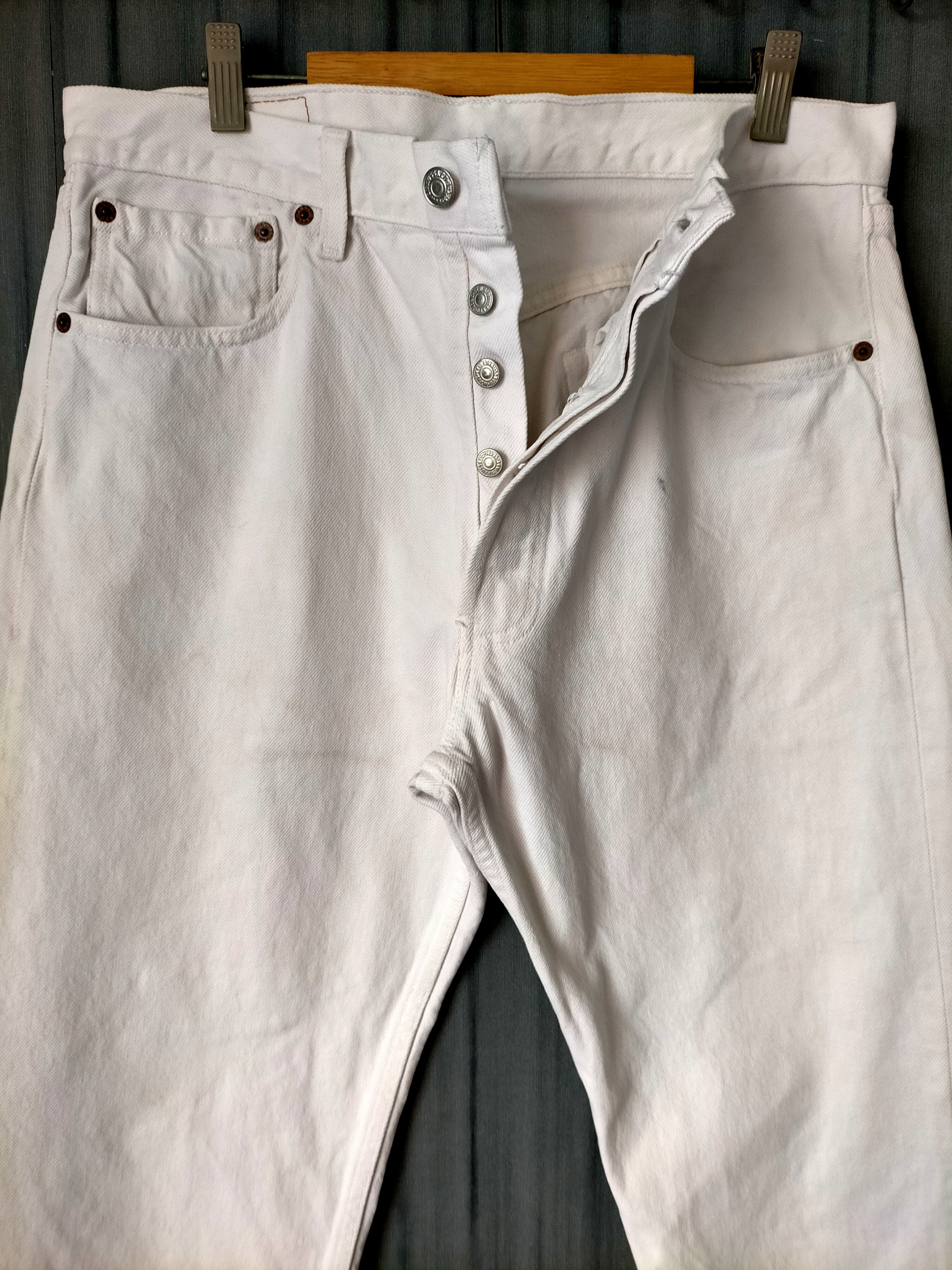 Levi's Vintage Clothing Vintage Levis 501 Usa Button Fly White Jeans Size US 33 - 4 Thumbnail