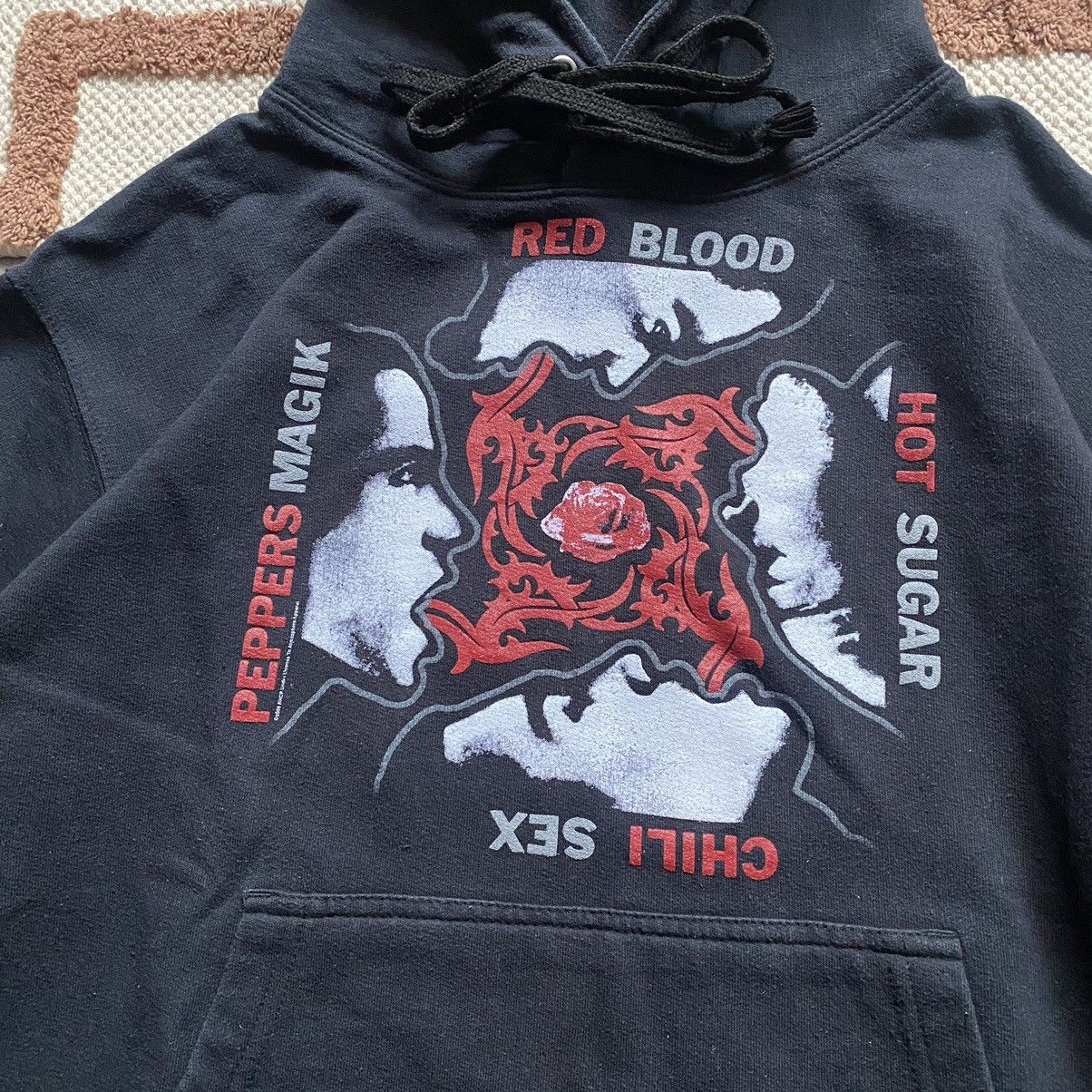 Band Tees VINTAGE RED HOT CHILI PEPPERS BLOOD SUGAR SEX MAGIK HOODIE Size US S / EU 44-46 / 1 - 2 Thumbnail
